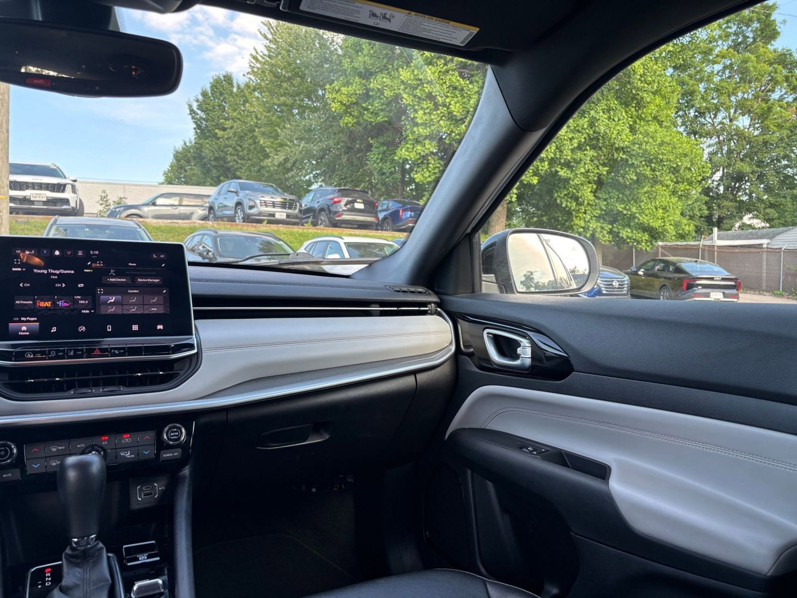 Thumbnail: 2025 Jeep Compass - 35