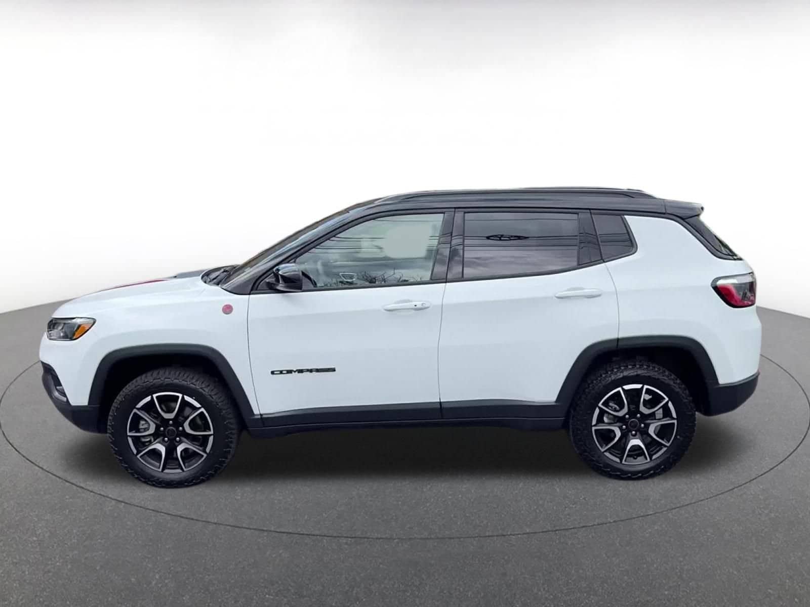 Thumbnail: 2025 Jeep Compass - 7