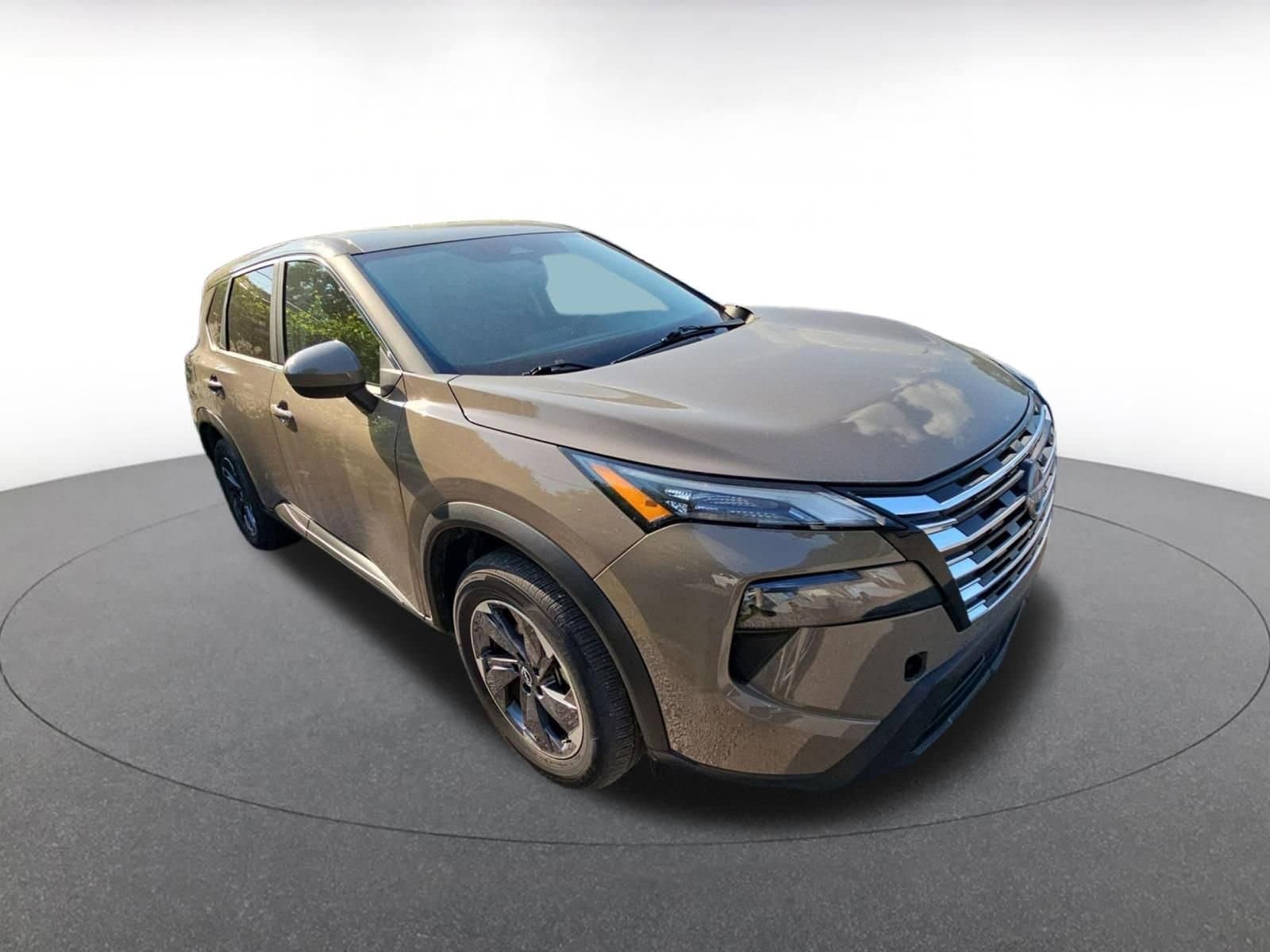 Thumbnail: 2025 Nissan Rogue - 1