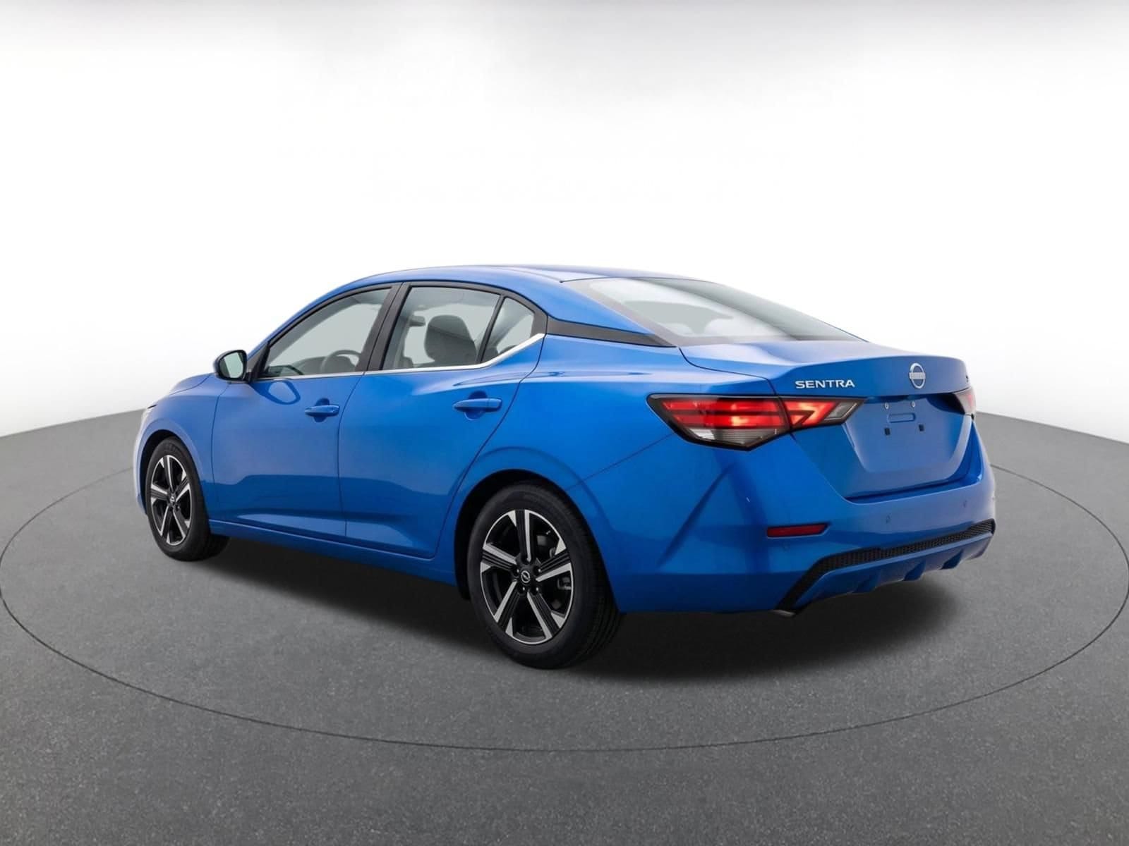 Thumbnail: 2025 Nissan Sentra - 5