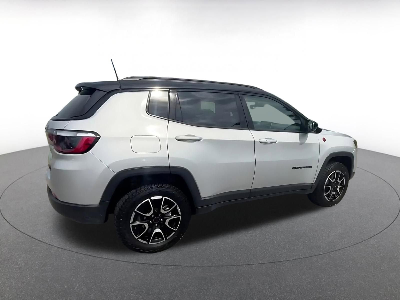Thumbnail: 2025 Jeep Compass - 15