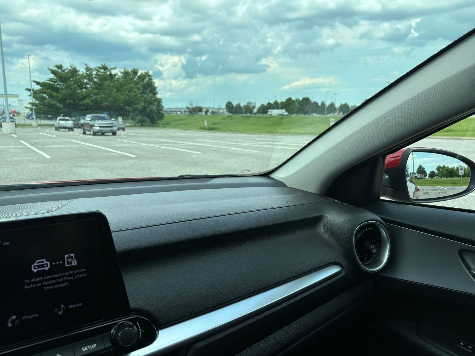 Thumbnail: 2024 Kia Forte - 35