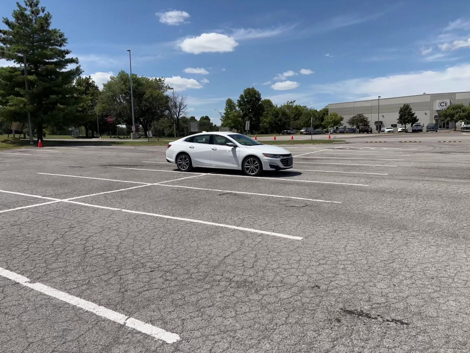 Thumbnail: 2024 Chevrolet Malibu - 11