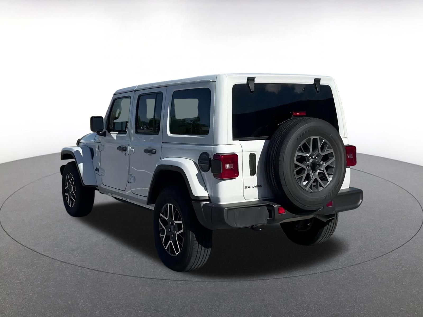 Thumbnail: 2025 Jeep Wrangler - 11