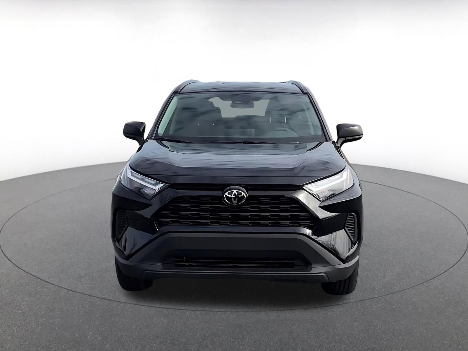 Thumbnail: 2025 Toyota RAV4 - 4