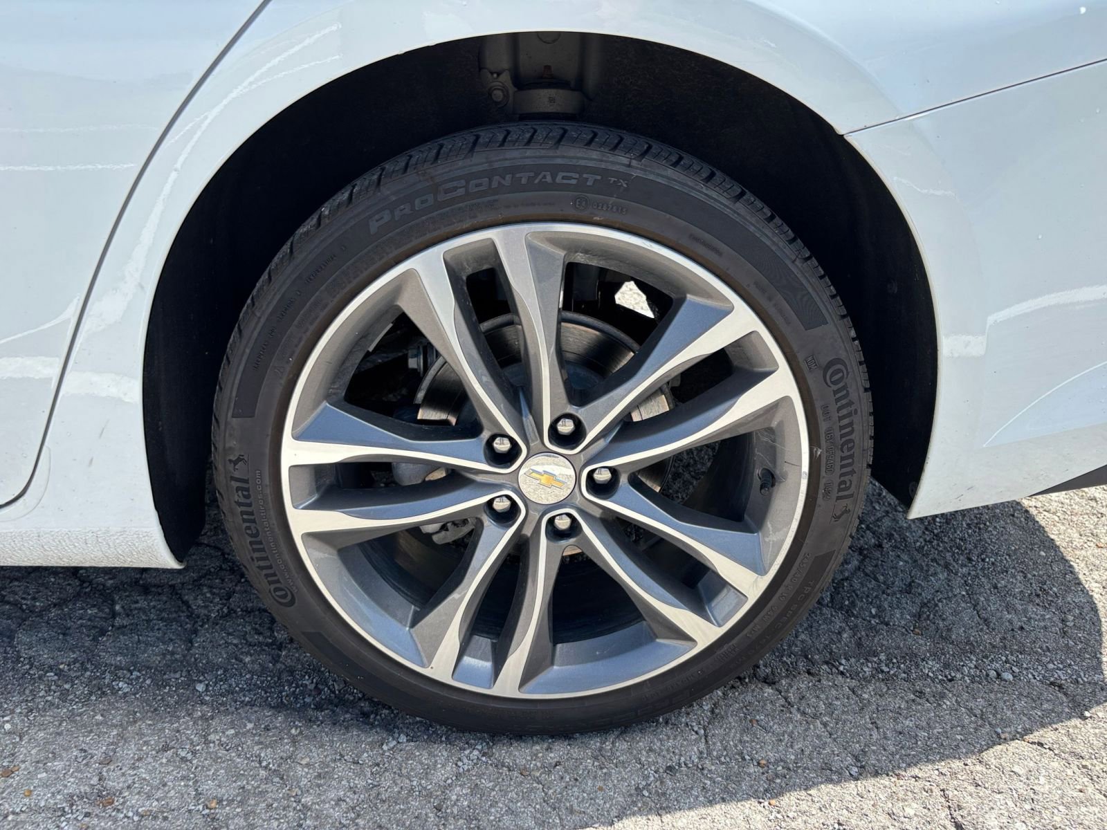 Thumbnail: 2024 Chevrolet Malibu - 30