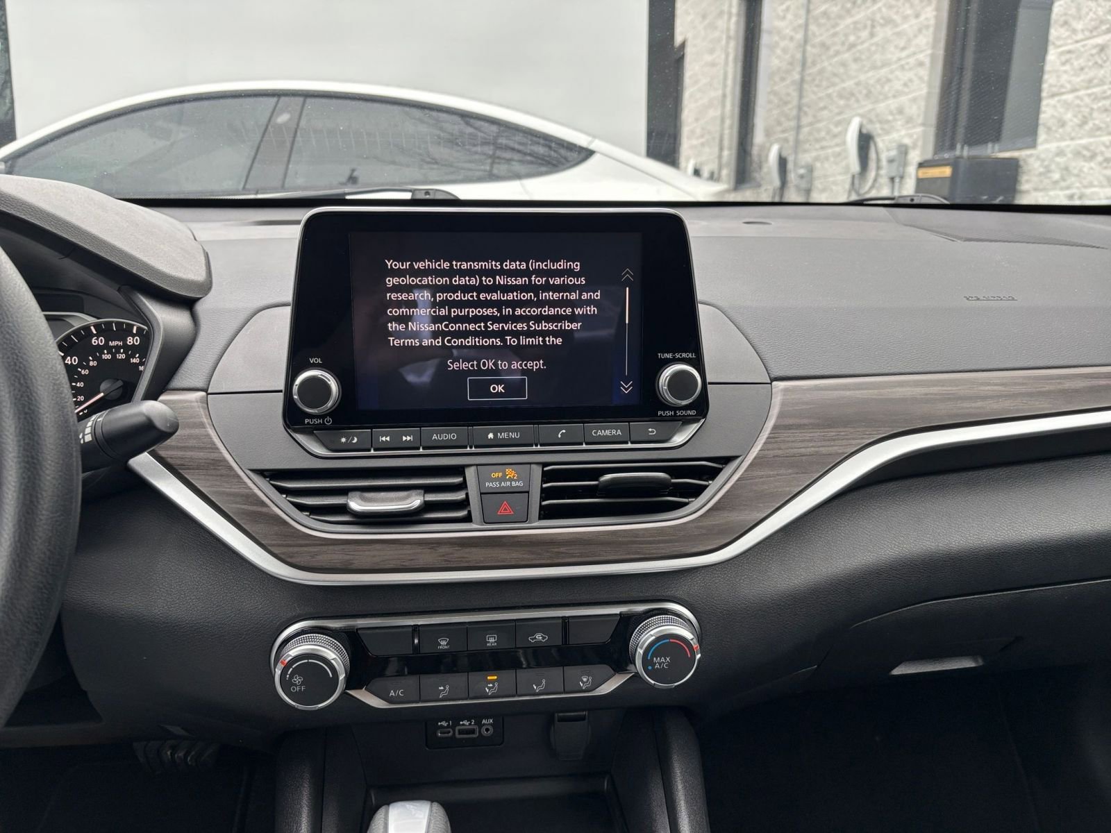 Thumbnail: 2025 Nissan Altima - 17