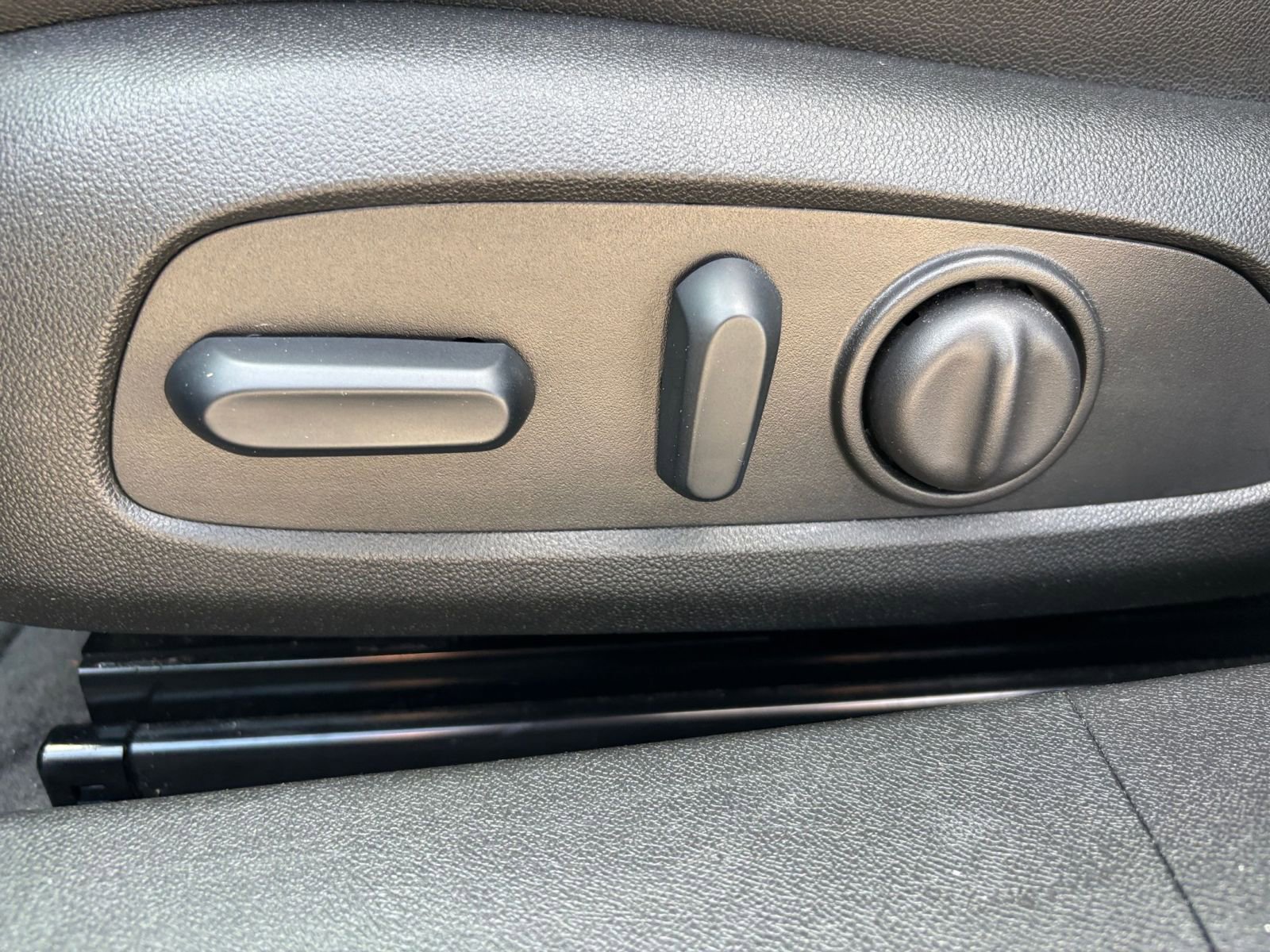 Thumbnail: 2024 Chevrolet Malibu - 23