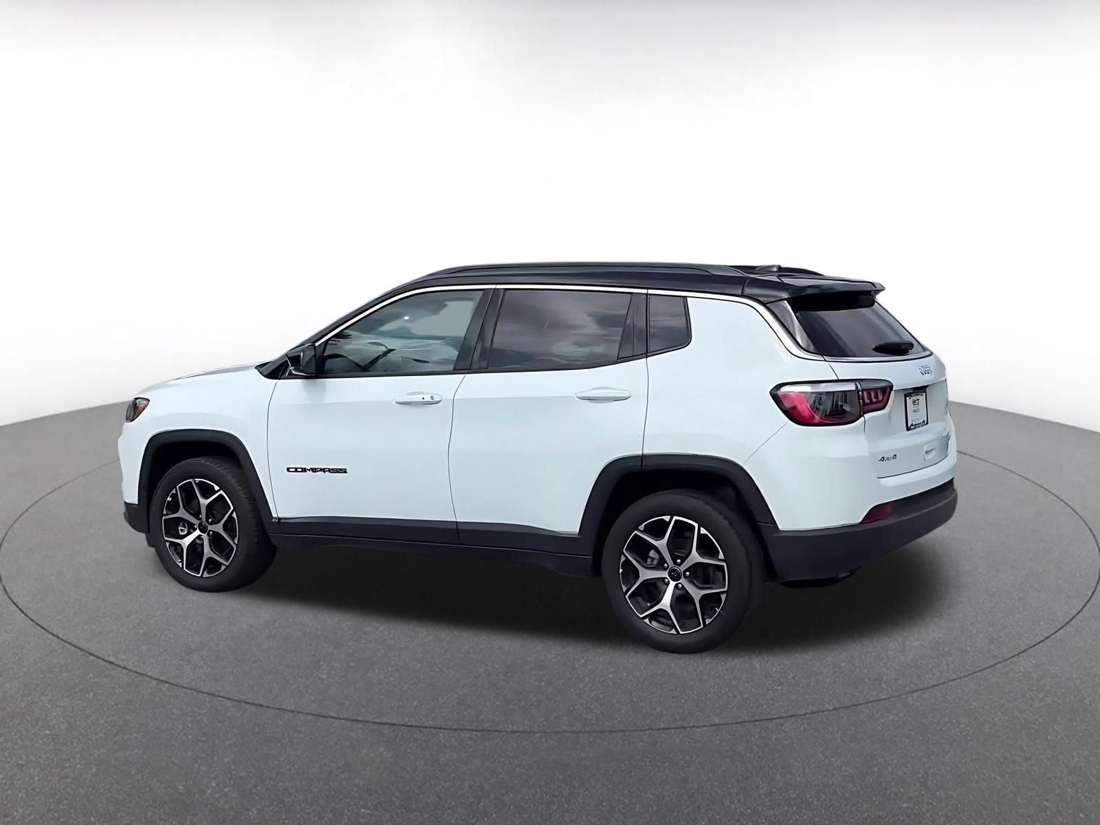 Thumbnail: 2025 Jeep Compass - 10
