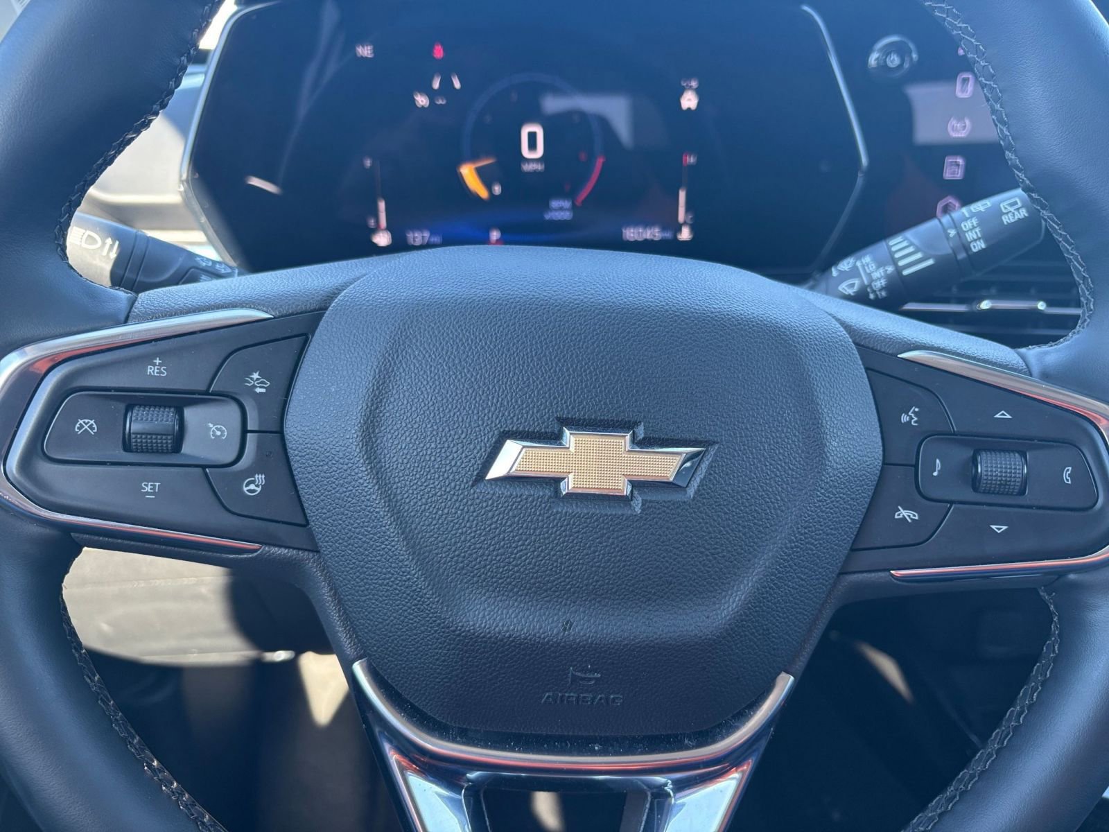 Thumbnail: 2025 Chevrolet Trax - 27