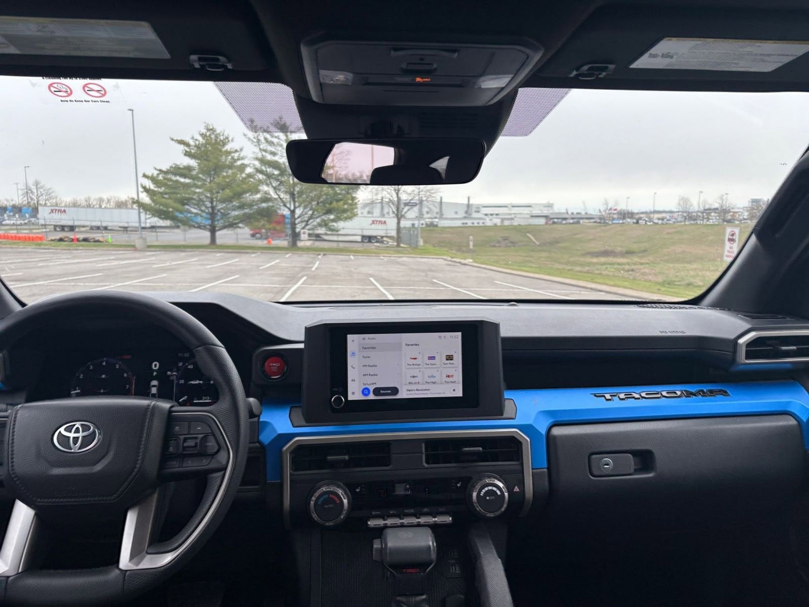 Thumbnail: 2025 Toyota Tacoma - 31