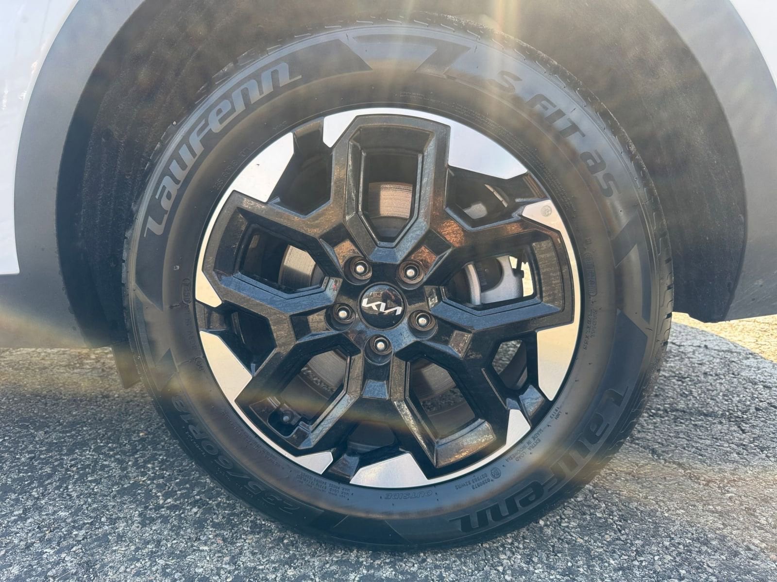2024 Kia Sorento S 30