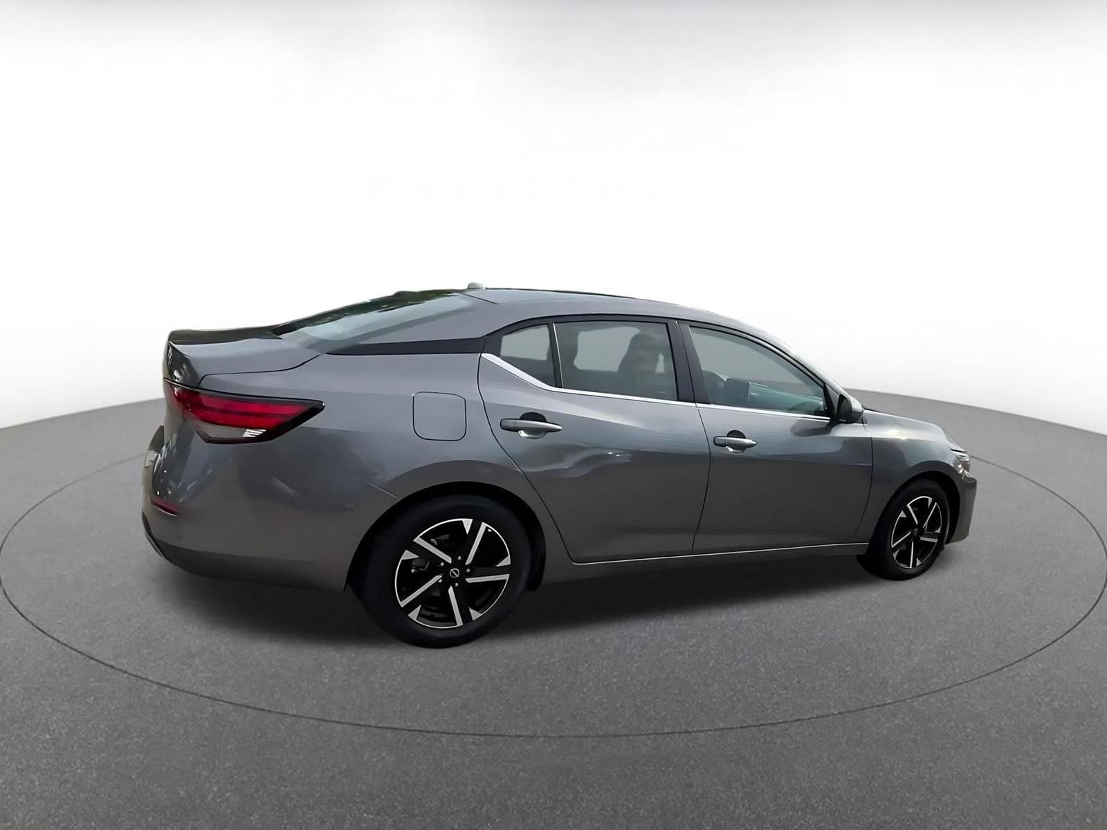 Thumbnail: 2025 Nissan Sentra - 15