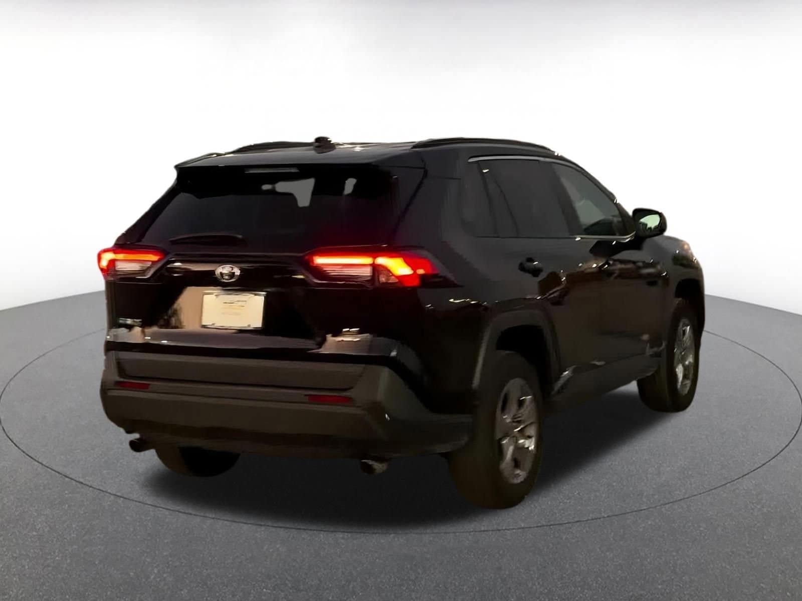 Thumbnail: 2025 Toyota RAV4 - 14