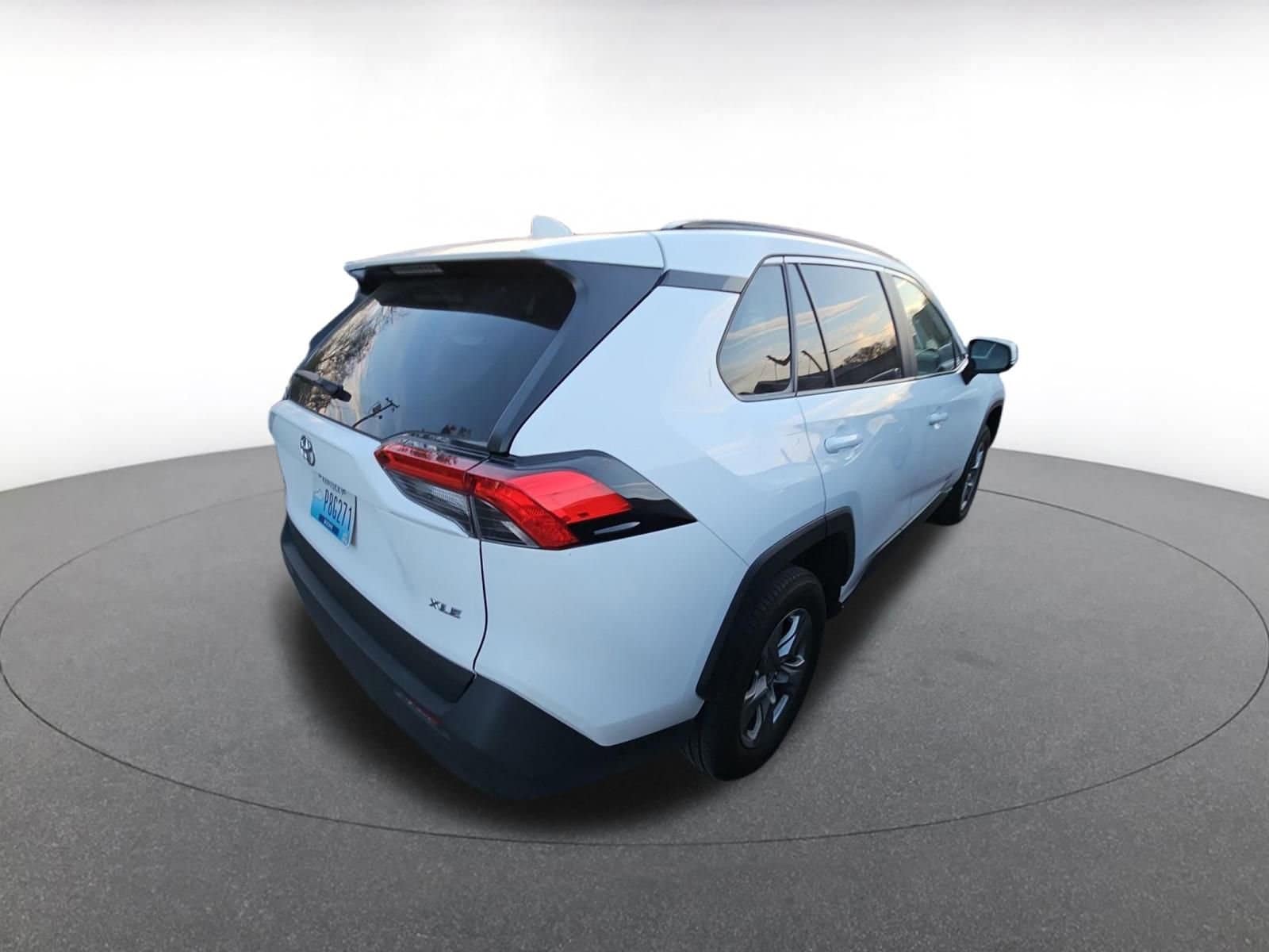 Thumbnail: 2025 Toyota RAV4 - 6