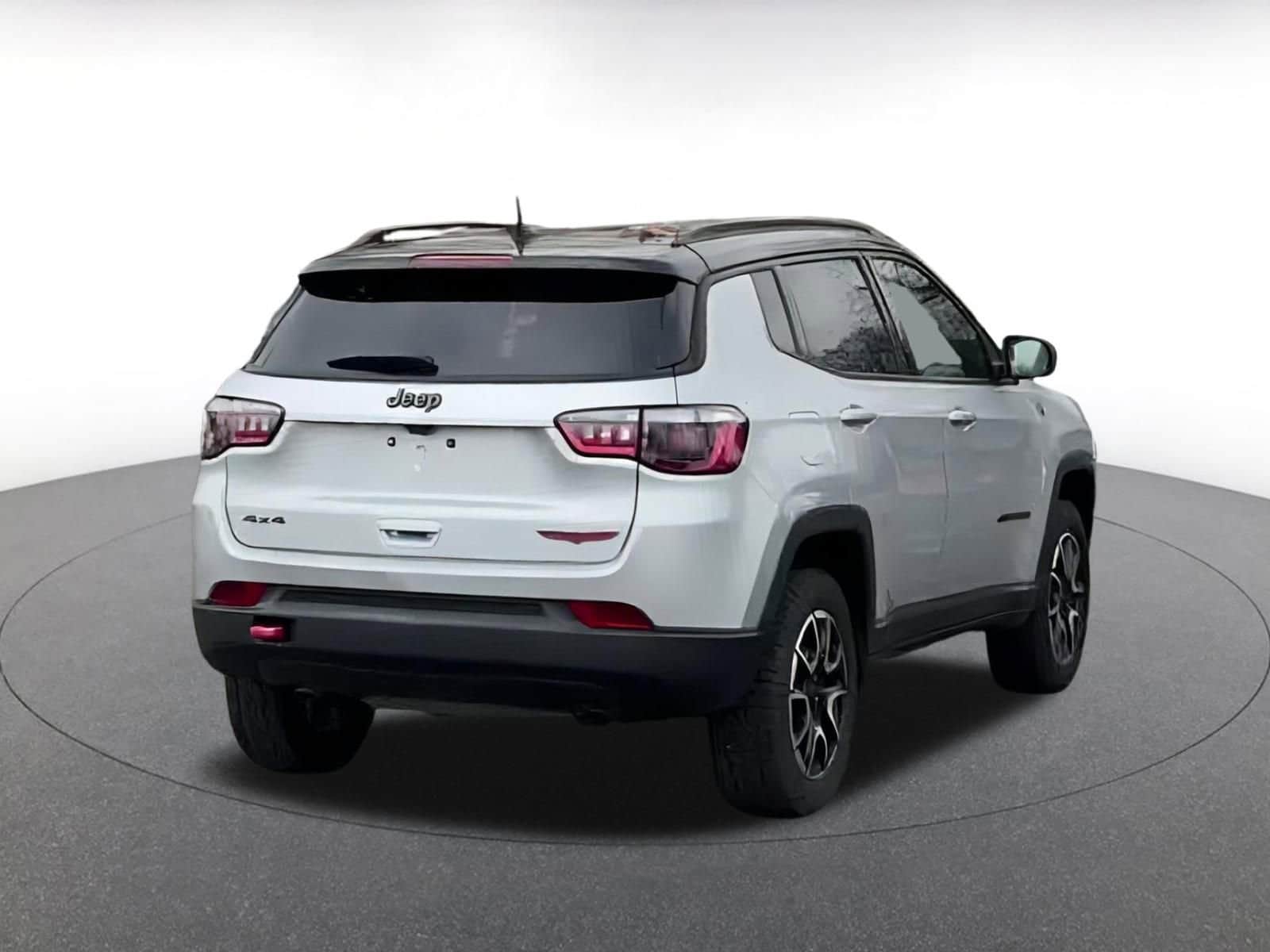 Thumbnail: 2025 Jeep Compass - 14