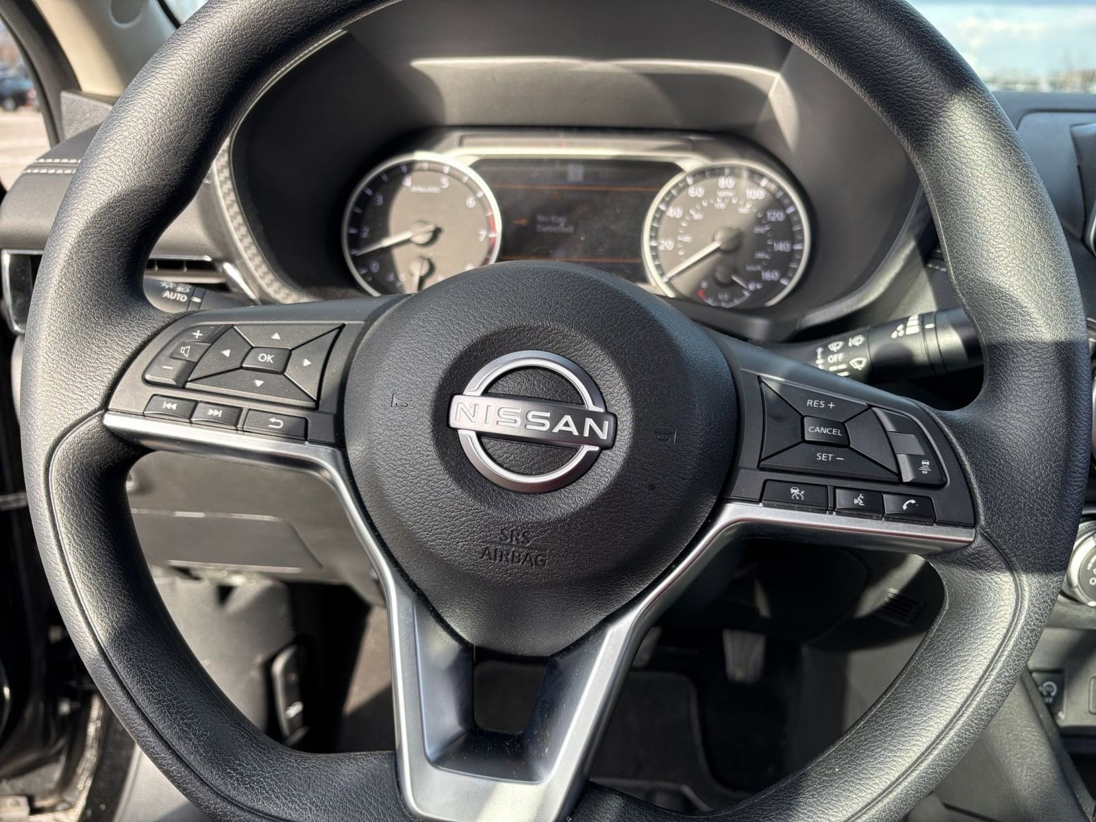 Thumbnail: 2025 Nissan Sentra - 25