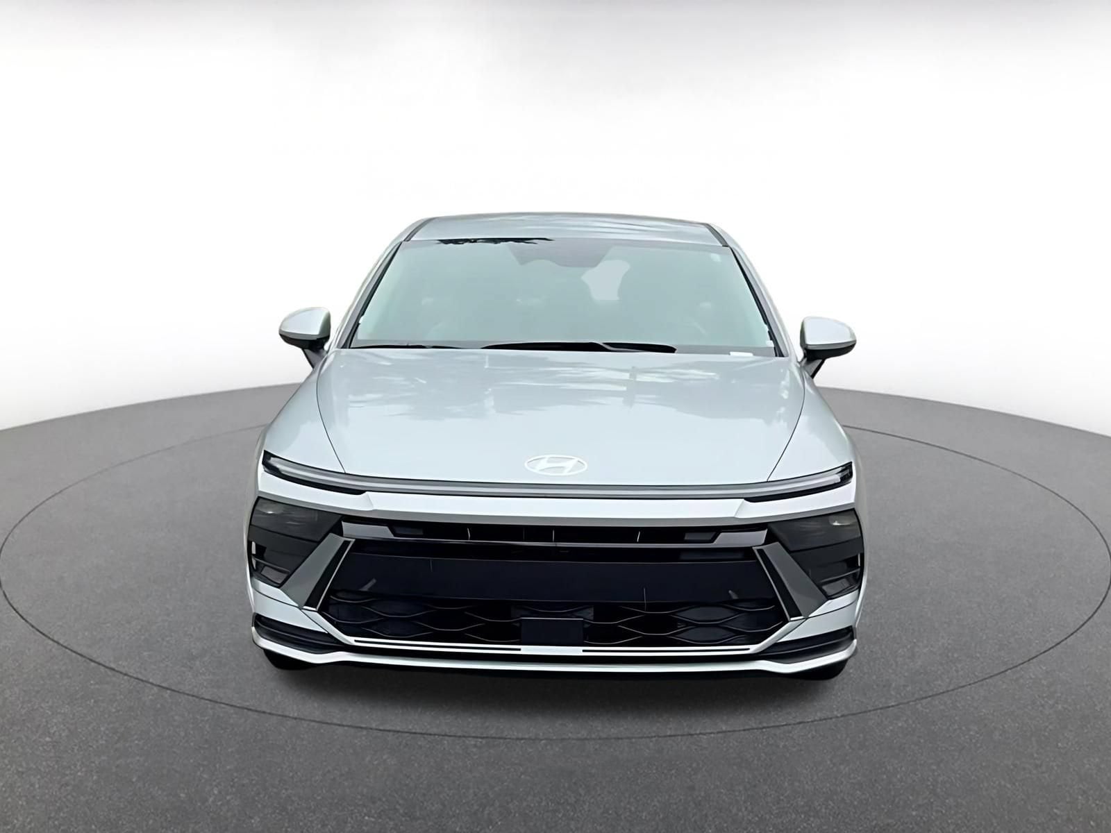 Thumbnail: 2026 Hyundai Sonata - 4