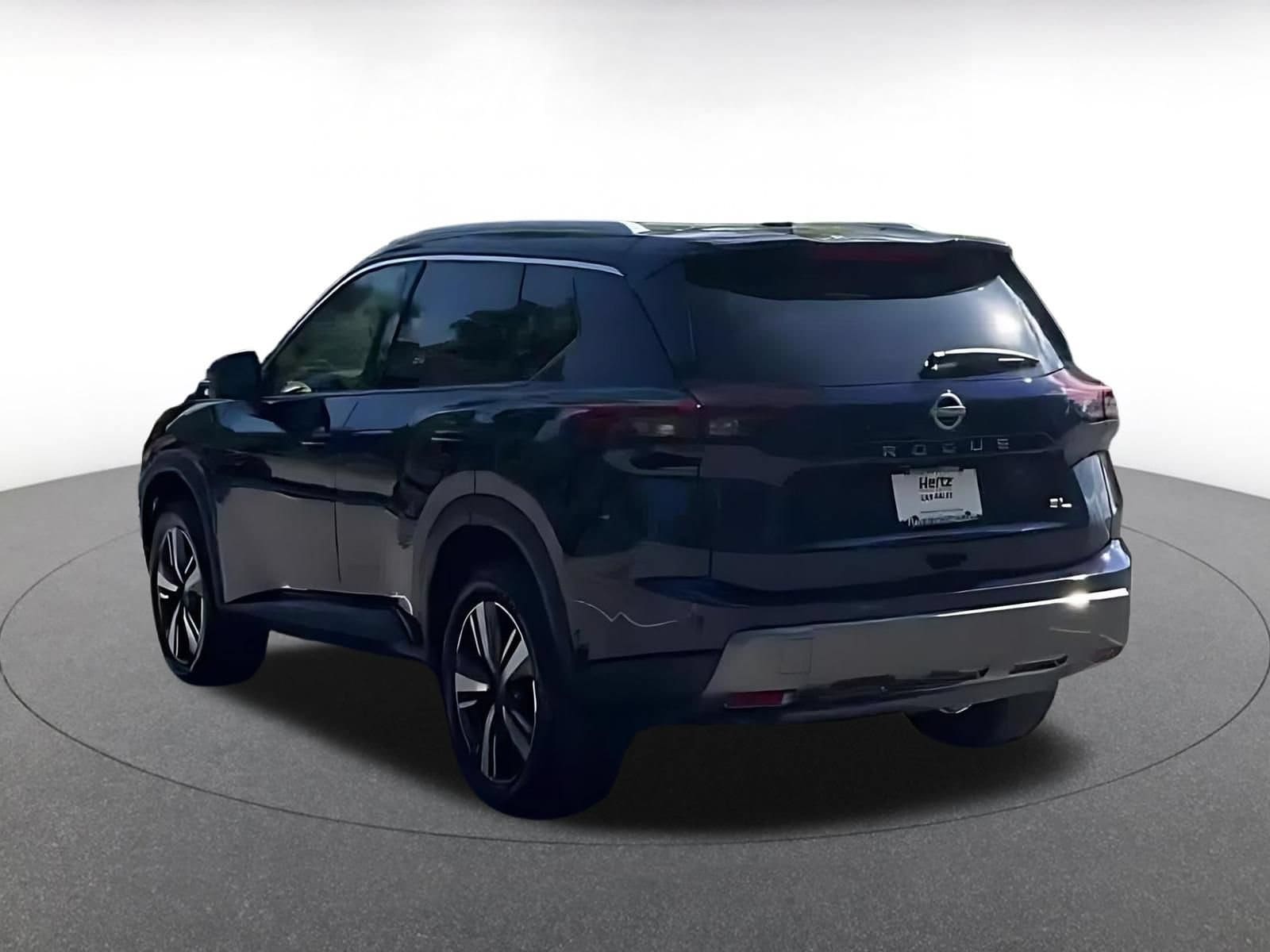 Thumbnail: 2026 Nissan Rogue - 11