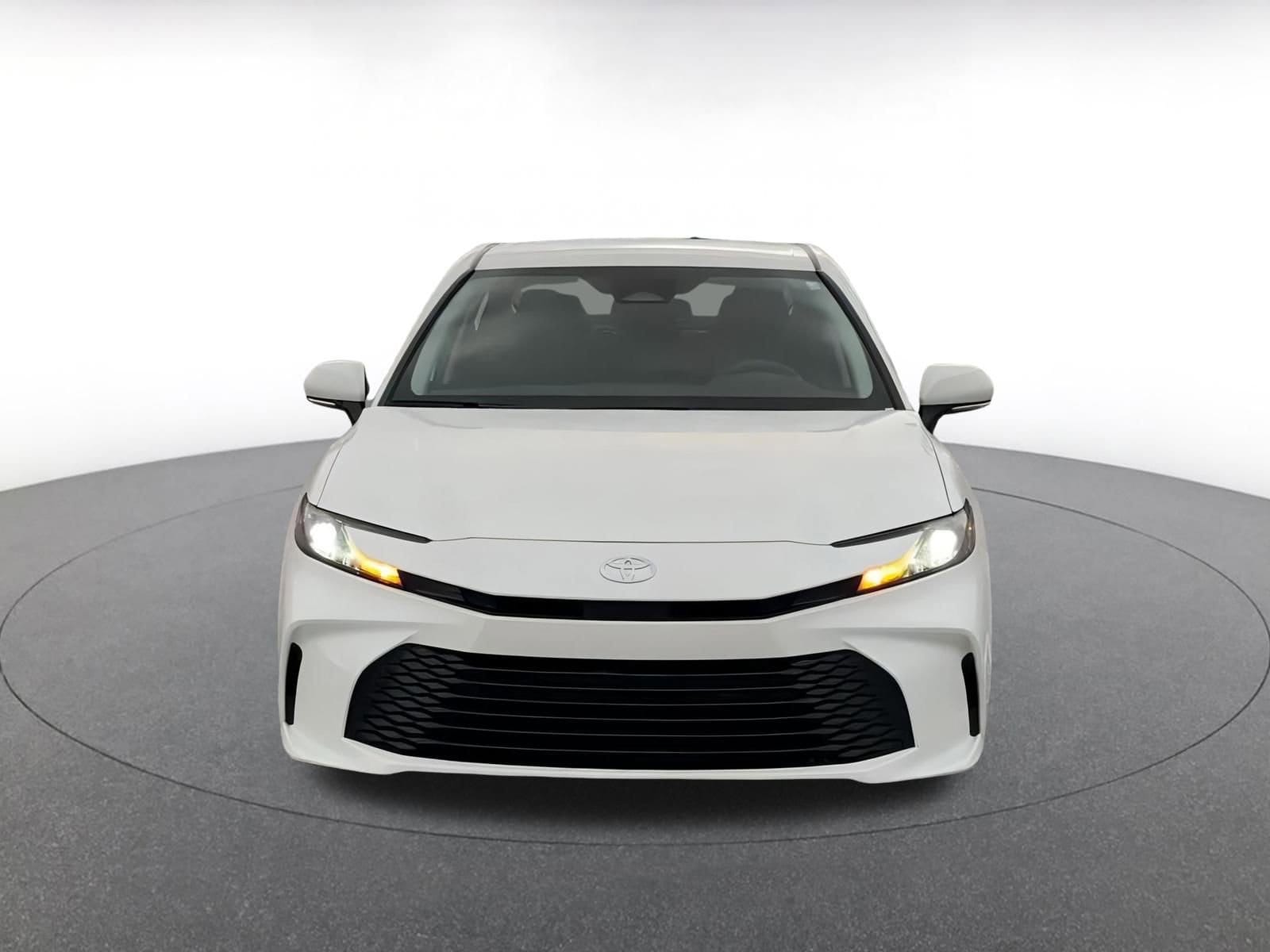 Thumbnail: 2025 Toyota Camry - 4