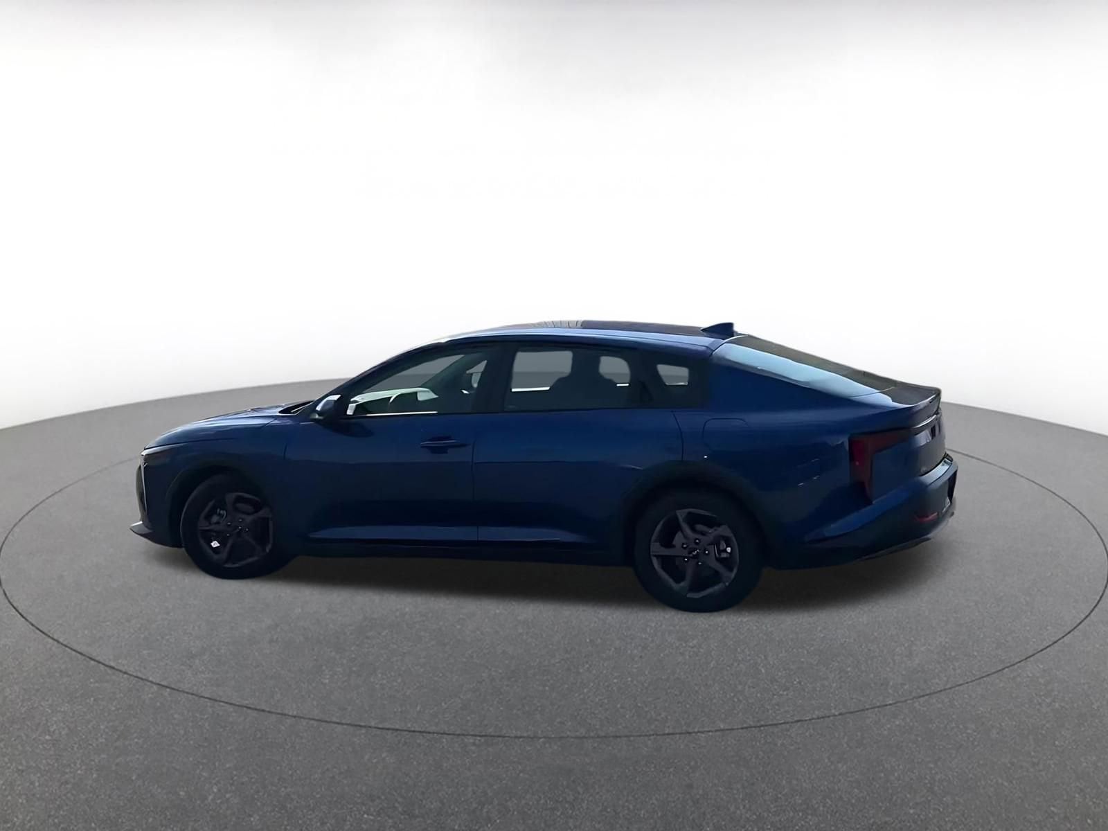 Thumbnail: 2025 Kia K4 - 10