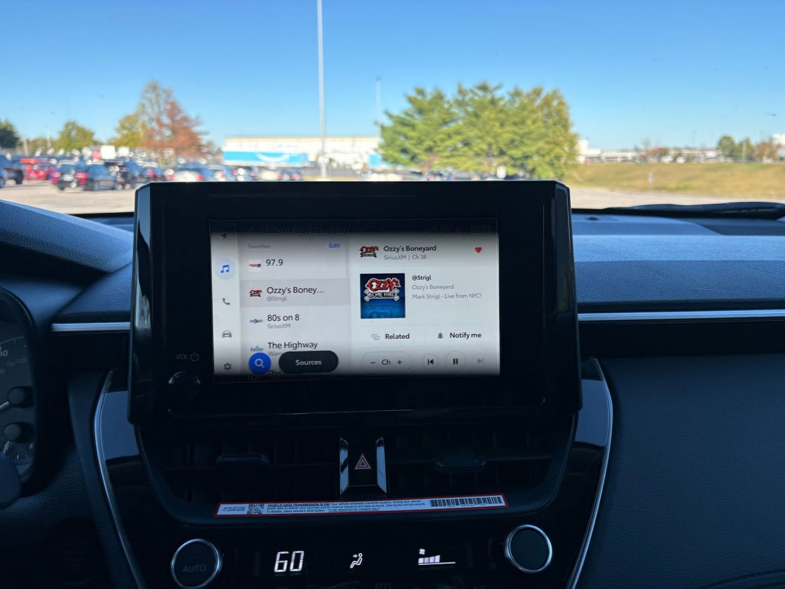 Thumbnail: 2025 Toyota Corolla Cross - 21