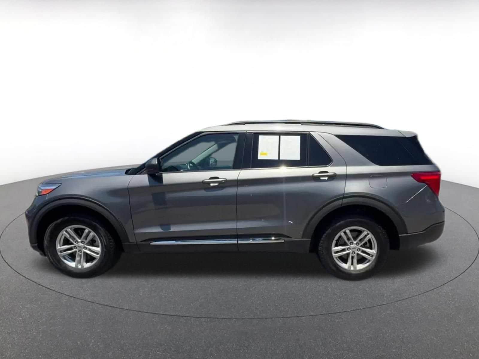 Thumbnail: 2024 Ford Explorer - 9
