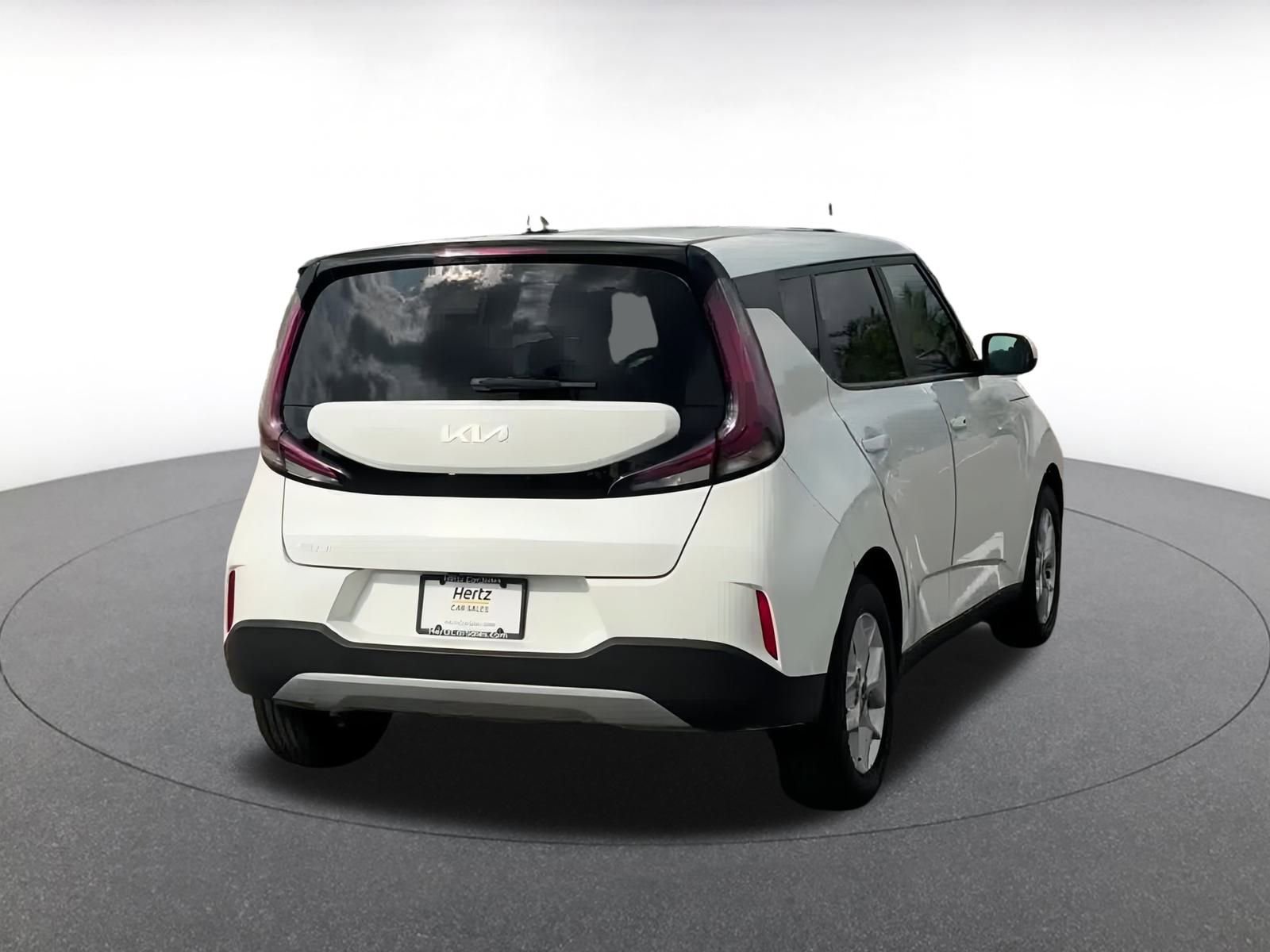 Thumbnail: 2023 Kia Soul - 15