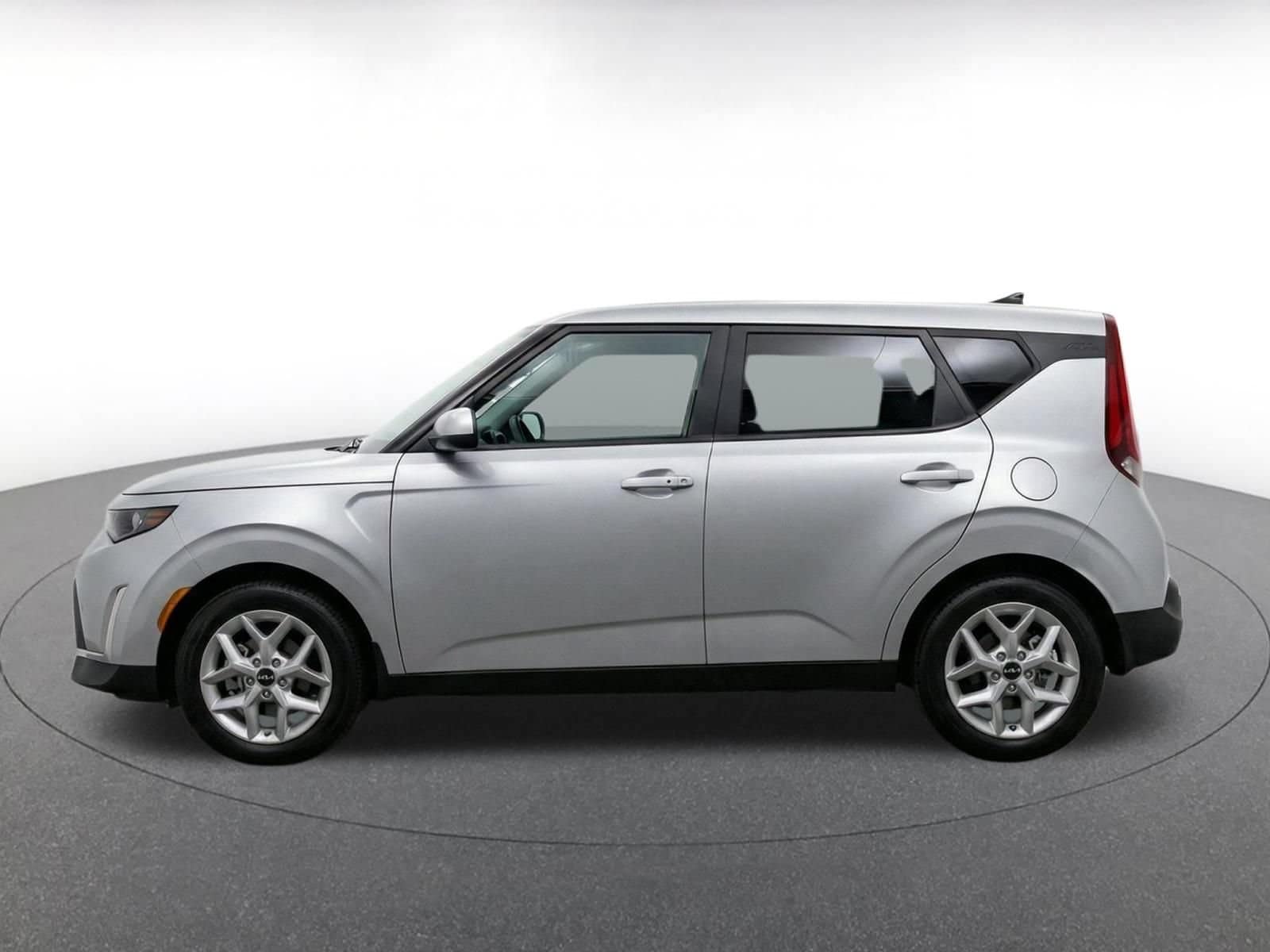 Thumbnail: 2025 Kia Soul - 3