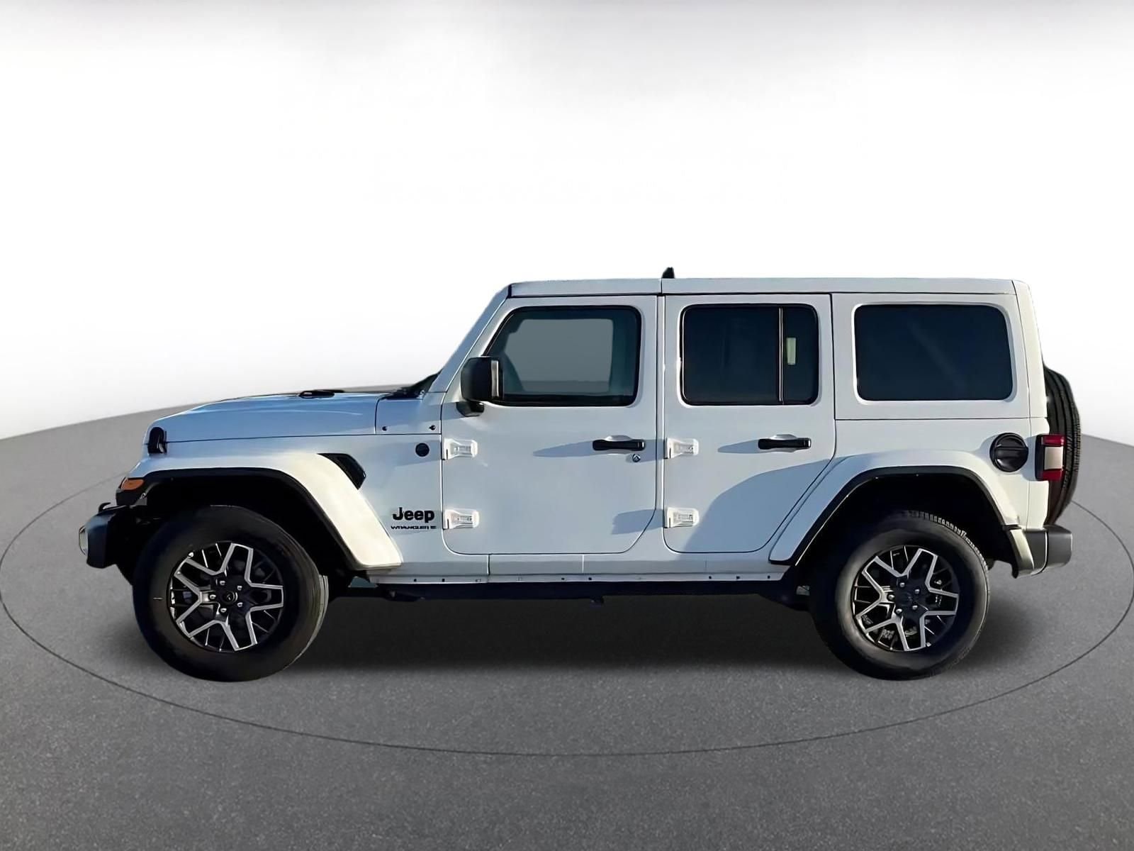 Thumbnail: 2025 Jeep Wrangler - 8
