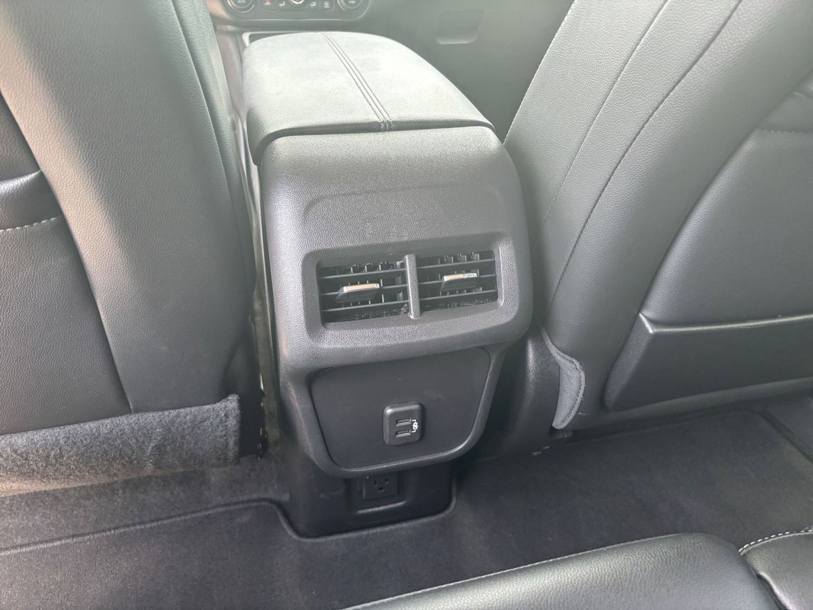 Thumbnail: 2024 GMC Terrain - 25