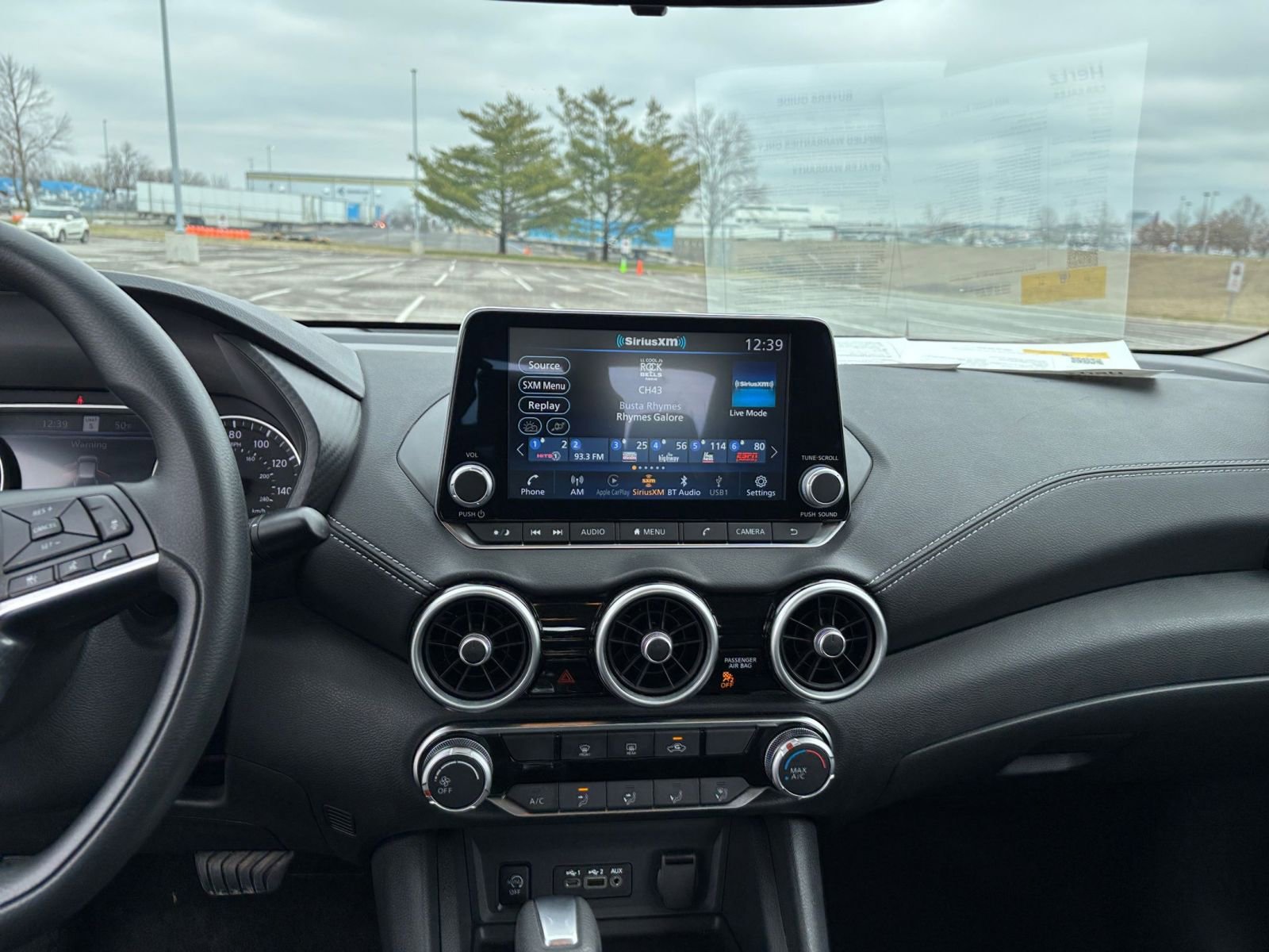 Thumbnail: 2025 Nissan Sentra - 17