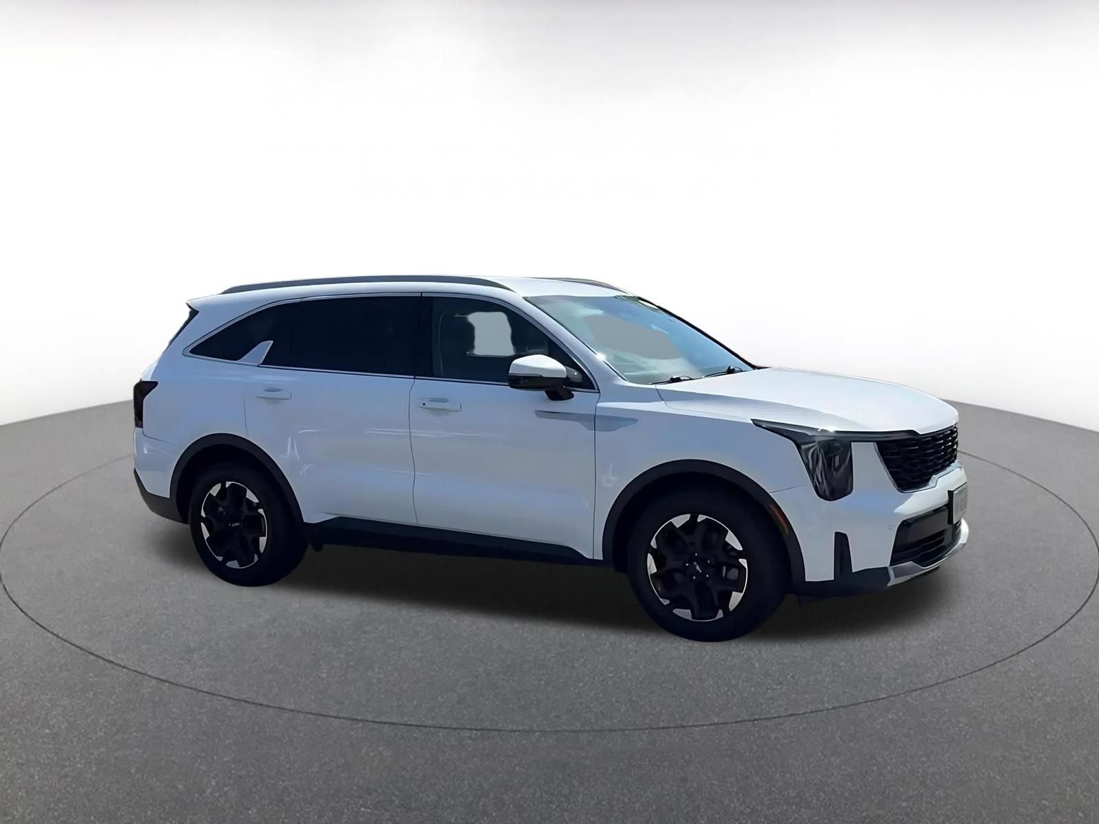 Thumbnail: 2024 Kia Sorento - 2