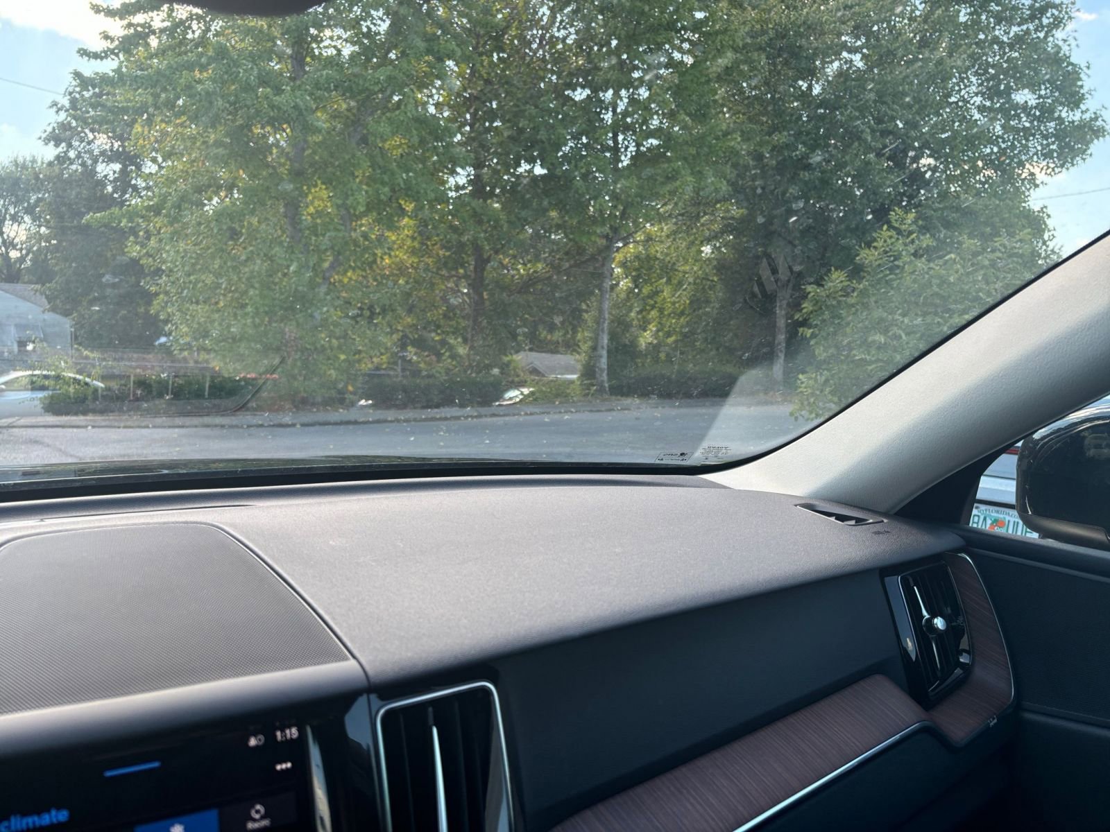 Thumbnail: 2023 Volvo XC60 - 34