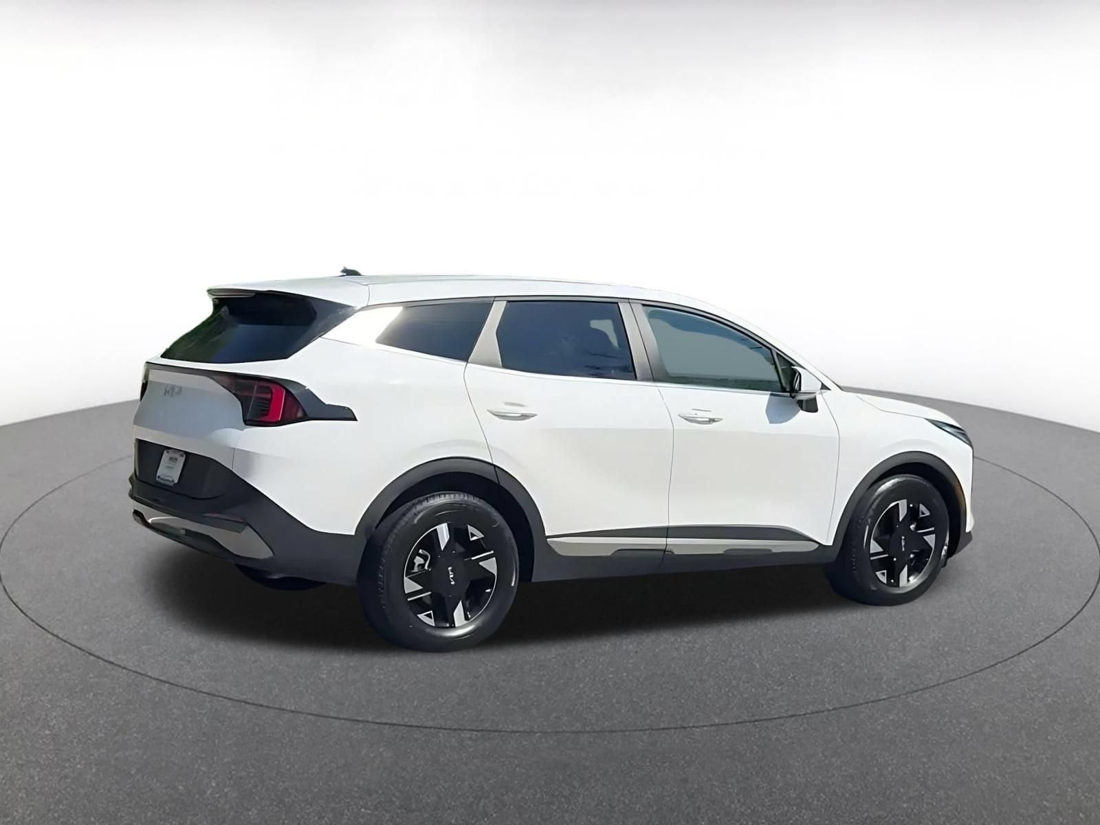 Thumbnail: 2026 Kia Sportage - 14