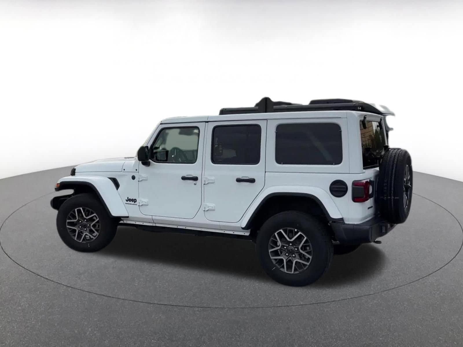 Thumbnail: 2025 Jeep Wrangler - 10