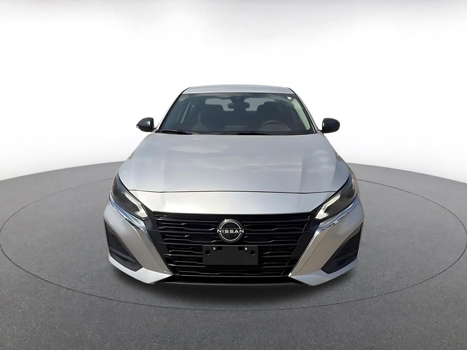 Thumbnail: 2024 Nissan Altima - 4