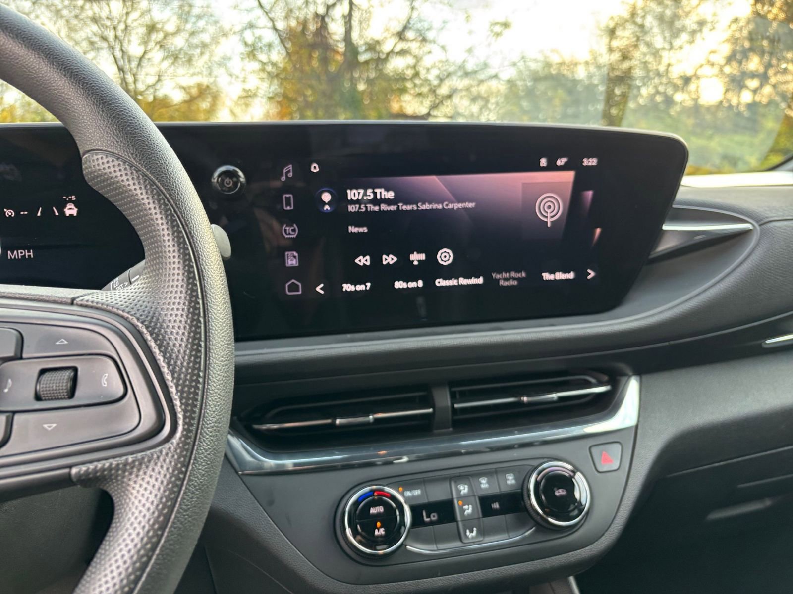 Thumbnail: 2025 Buick Envista - 18