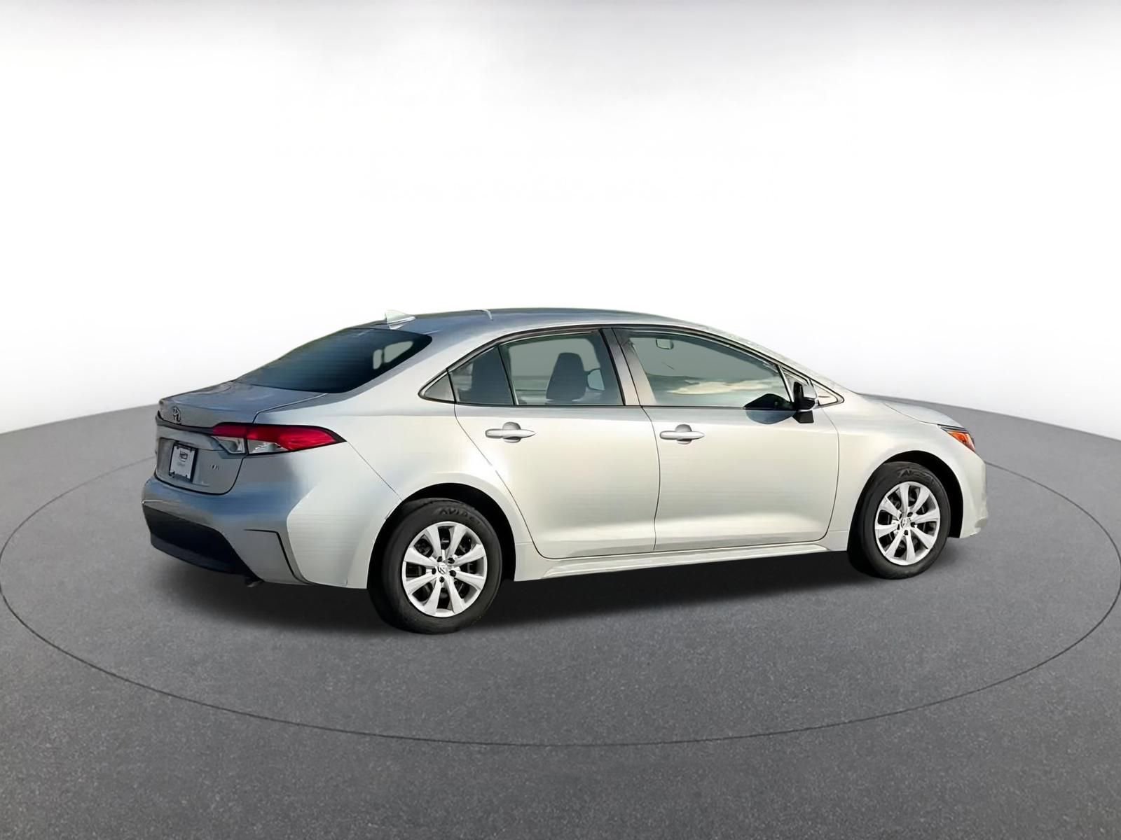 Thumbnail: 2023 Toyota Corolla - 15