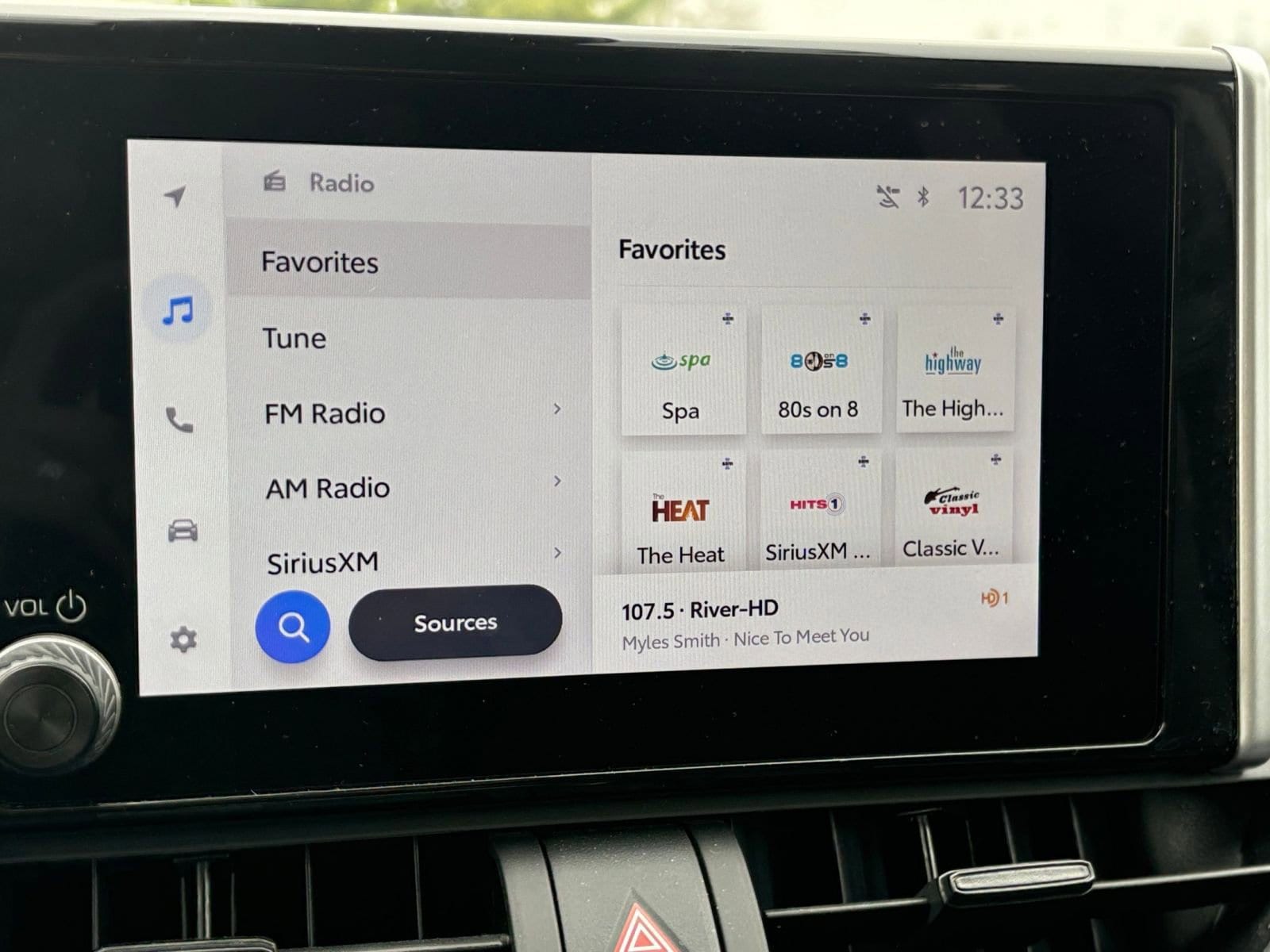 Thumbnail: 2025 Toyota RAV4 - 21
