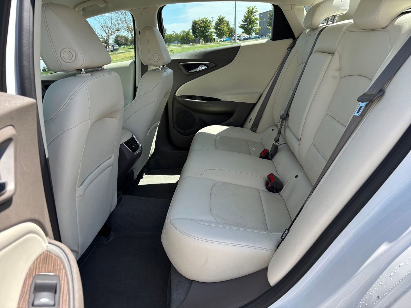 Thumbnail: 2024 Chevrolet Malibu - 25