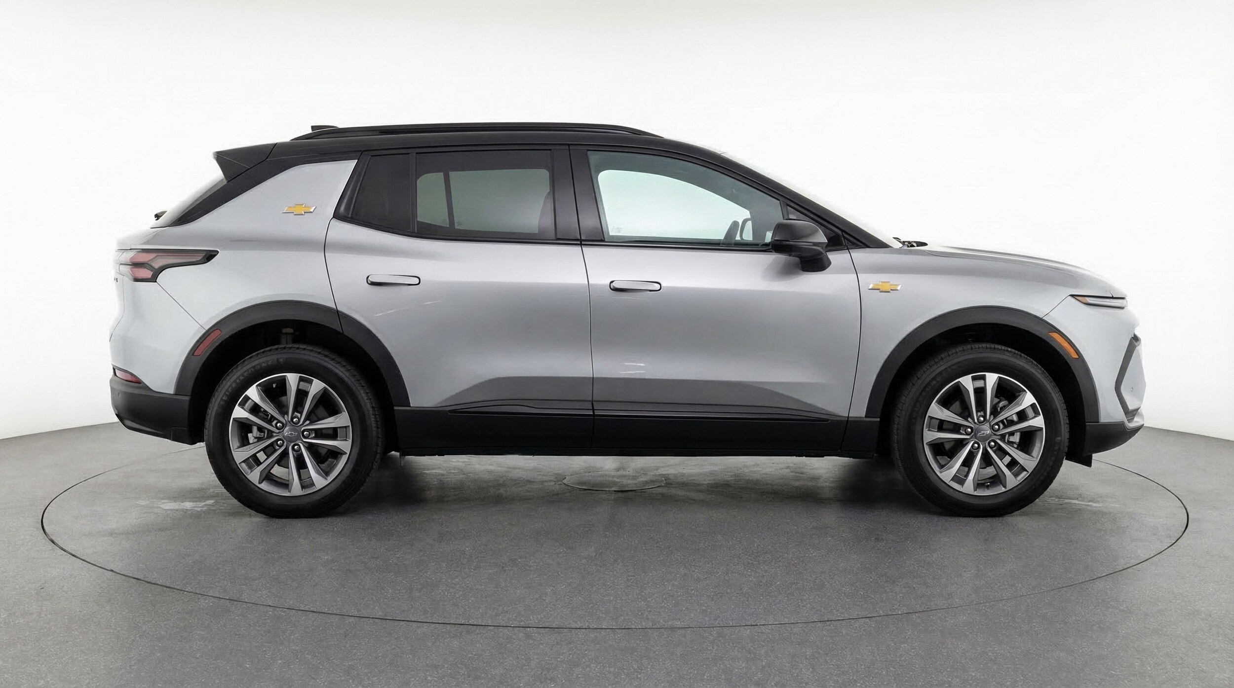 Thumbnail: 2025 Chevrolet Equinox - 8