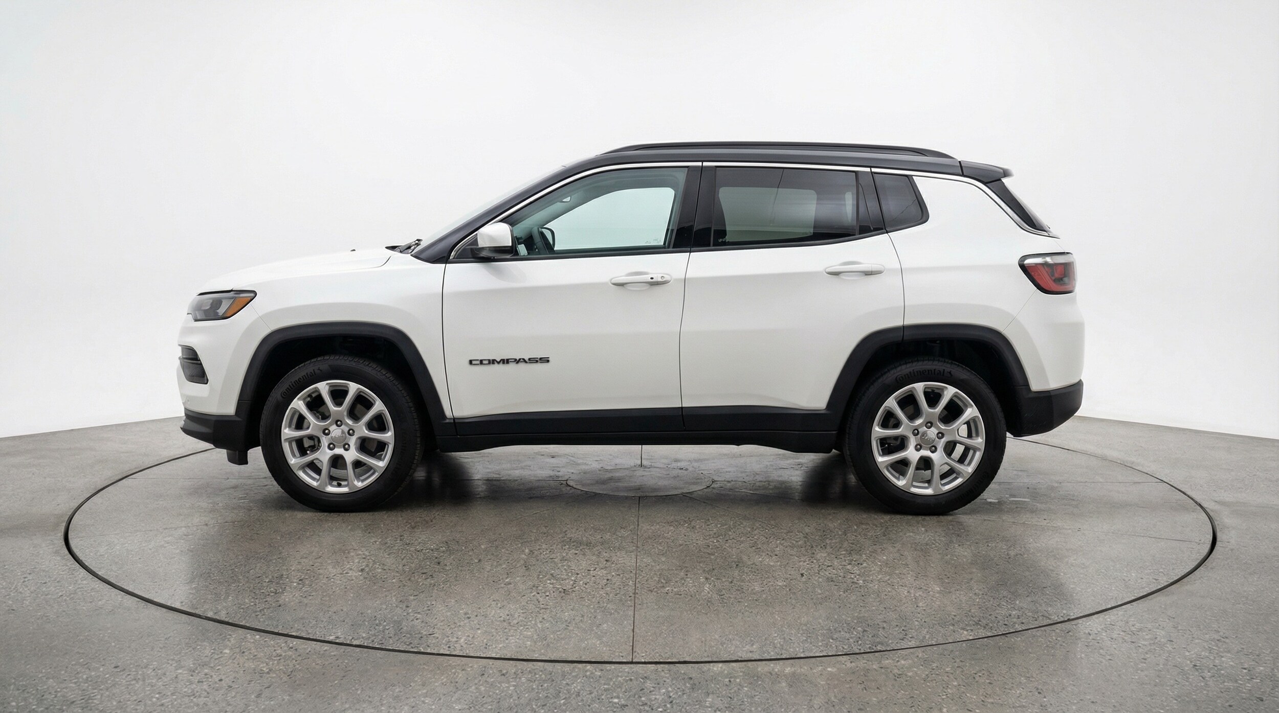 Thumbnail: 2025 Jeep Compass - 4