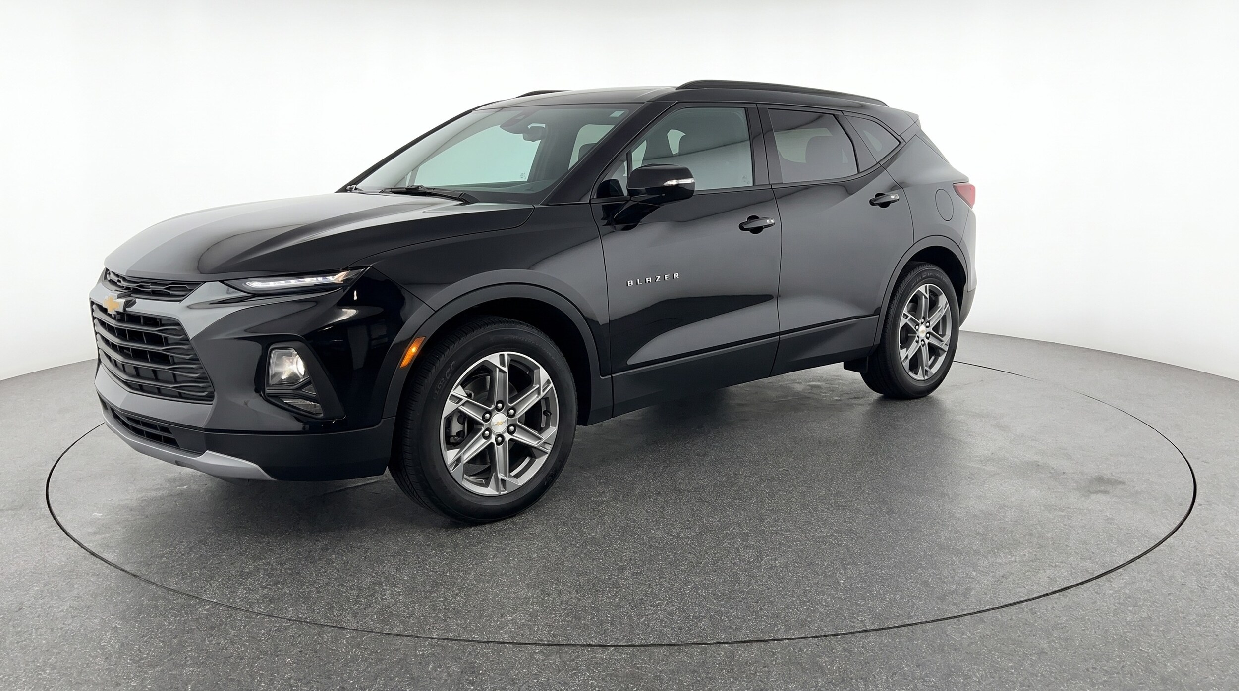 Thumbnail: 2025 Chevrolet Blazer - 3