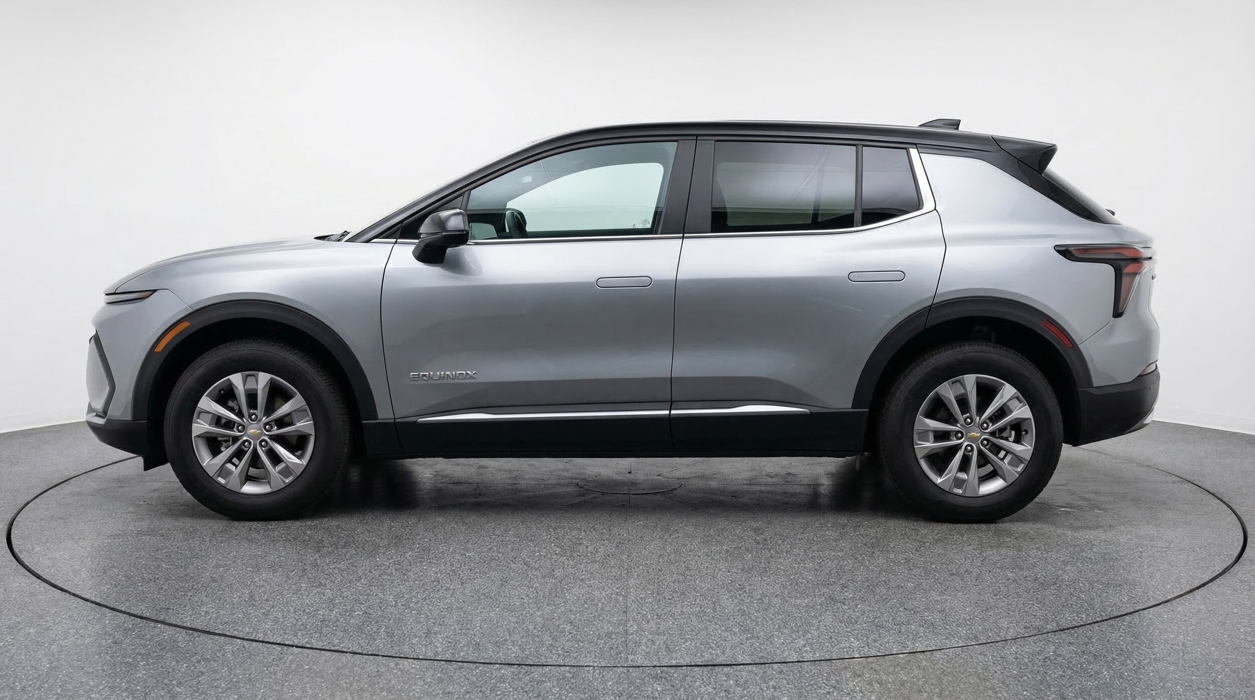 Thumbnail: 2025 Chevrolet Equinox - 4