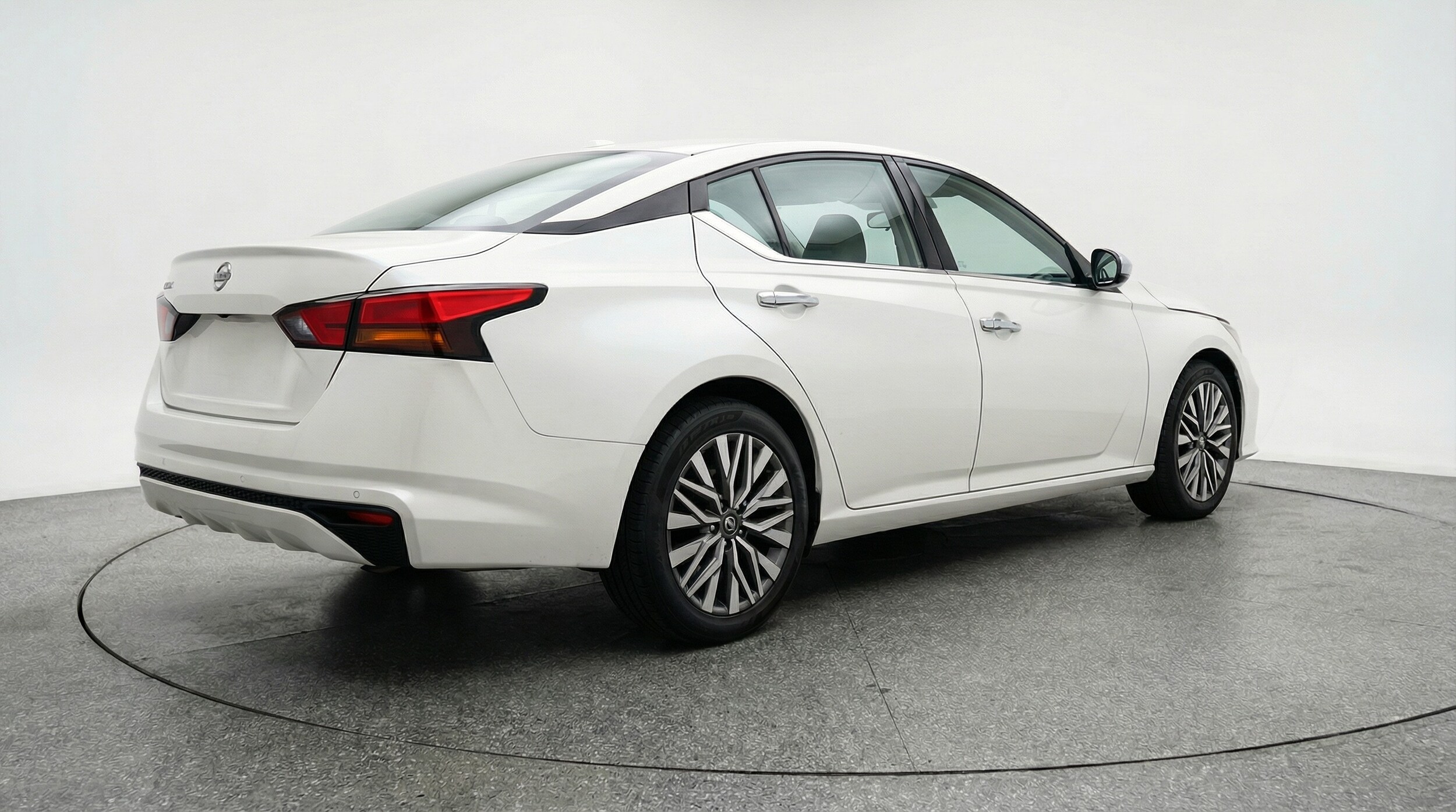 Thumbnail: 2025 Nissan Altima - 7