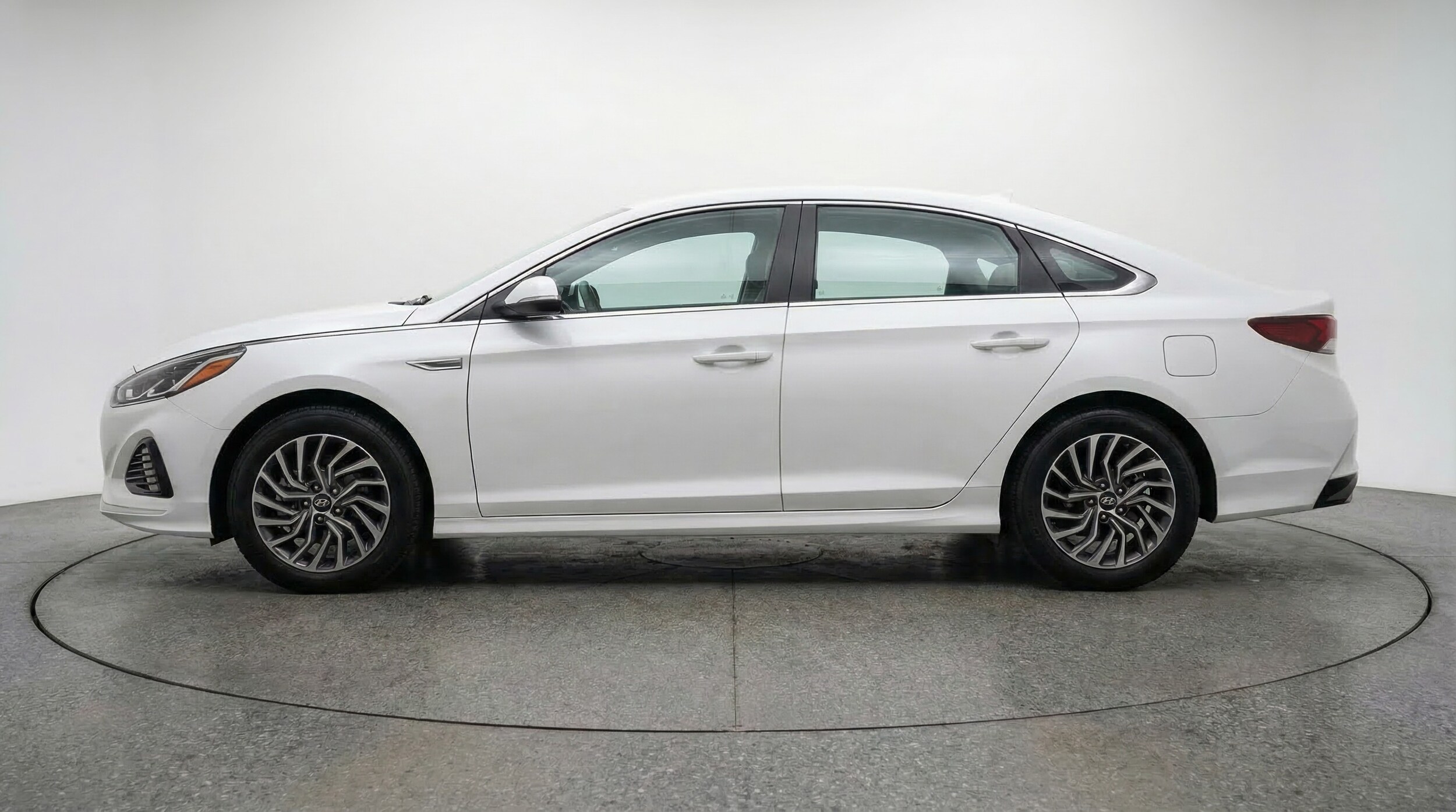 Thumbnail: 2025 Hyundai Sonata - 4