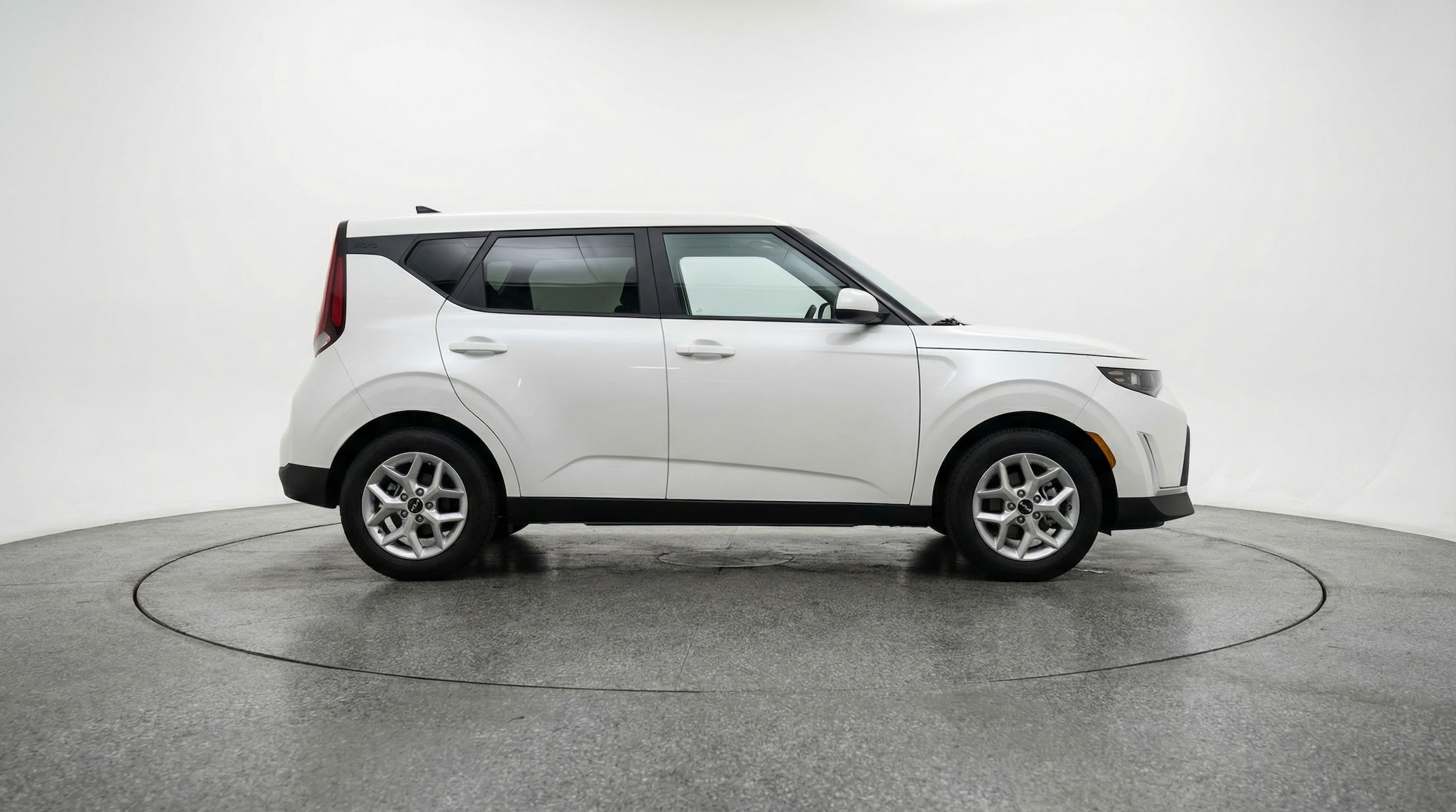 Thumbnail: 2025 Kia Soul - 8