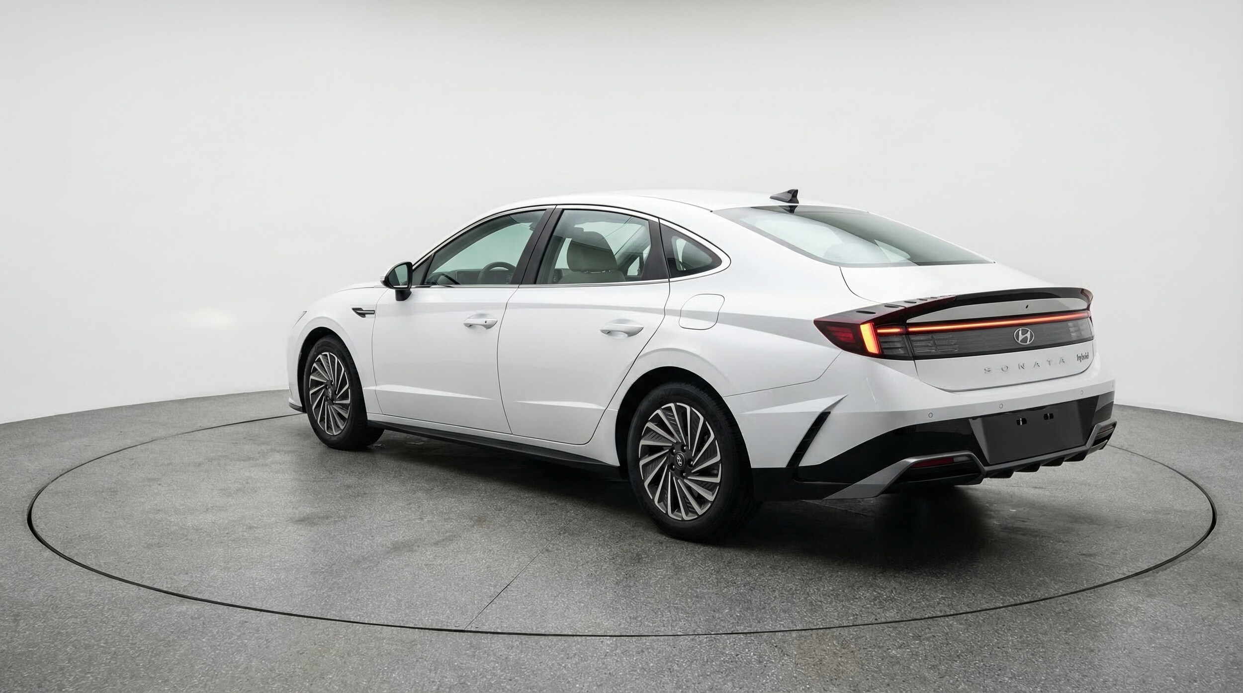 Thumbnail: 2025 Hyundai Sonata - 5