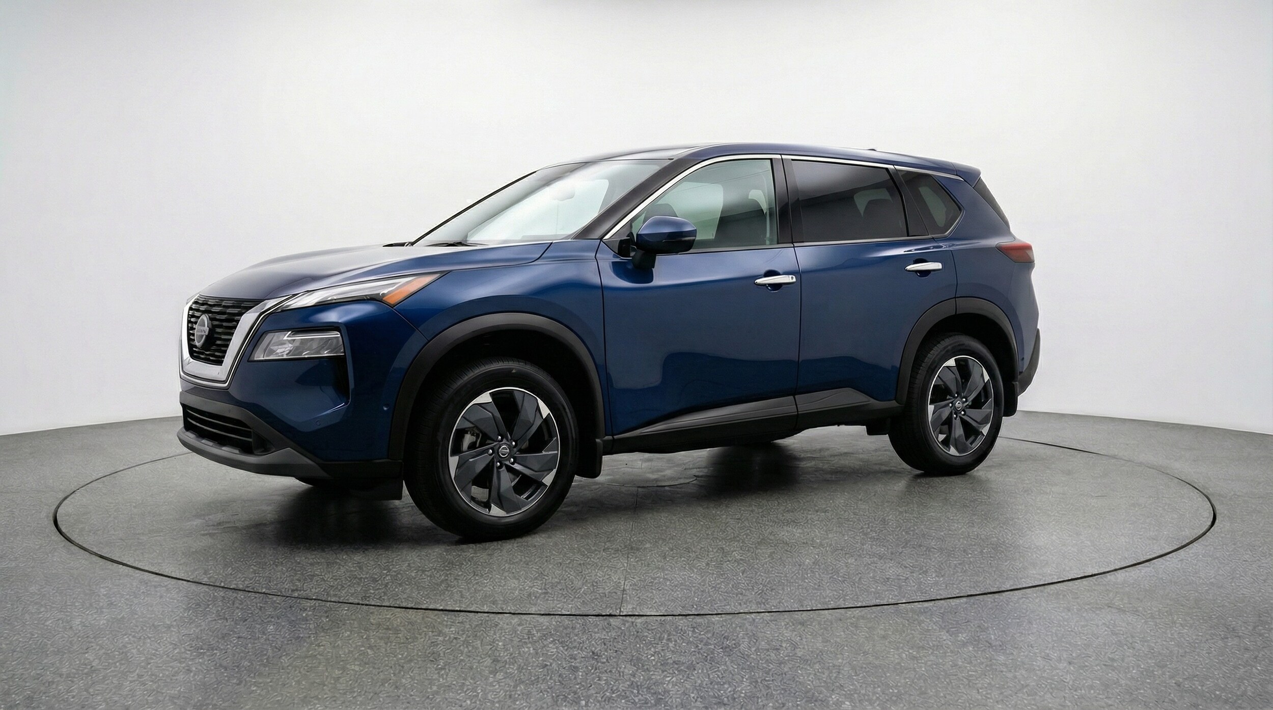 Thumbnail: 2026 Nissan Rogue - 3